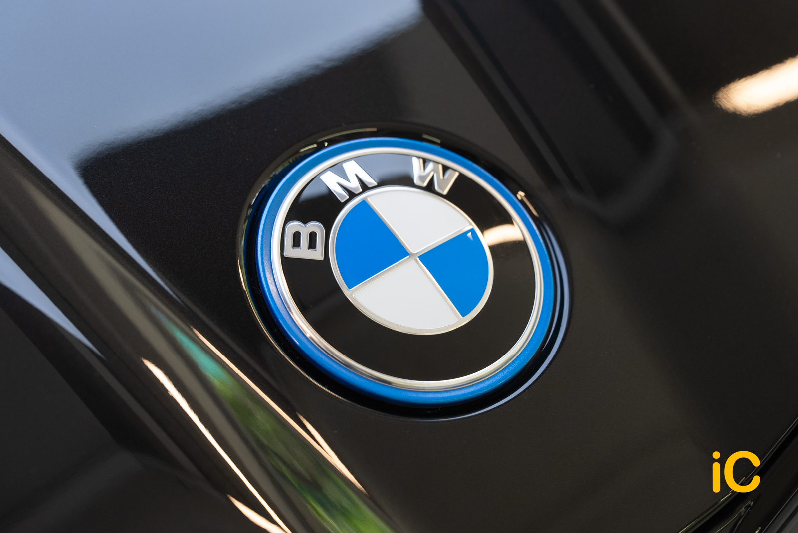 BMW iX2 透明 PPF 施工作品
