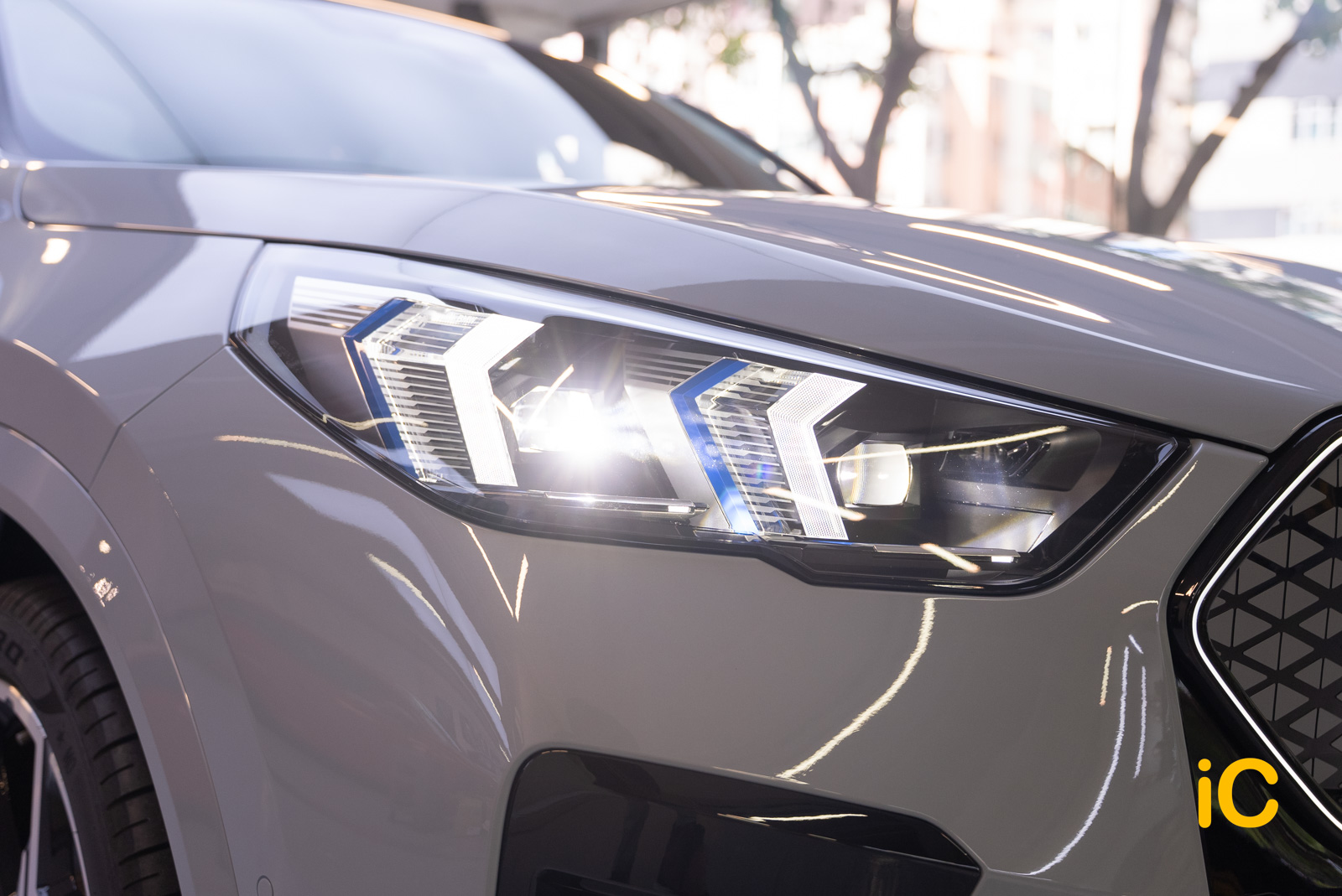 BMW iX2 透明 PPF 施工作品