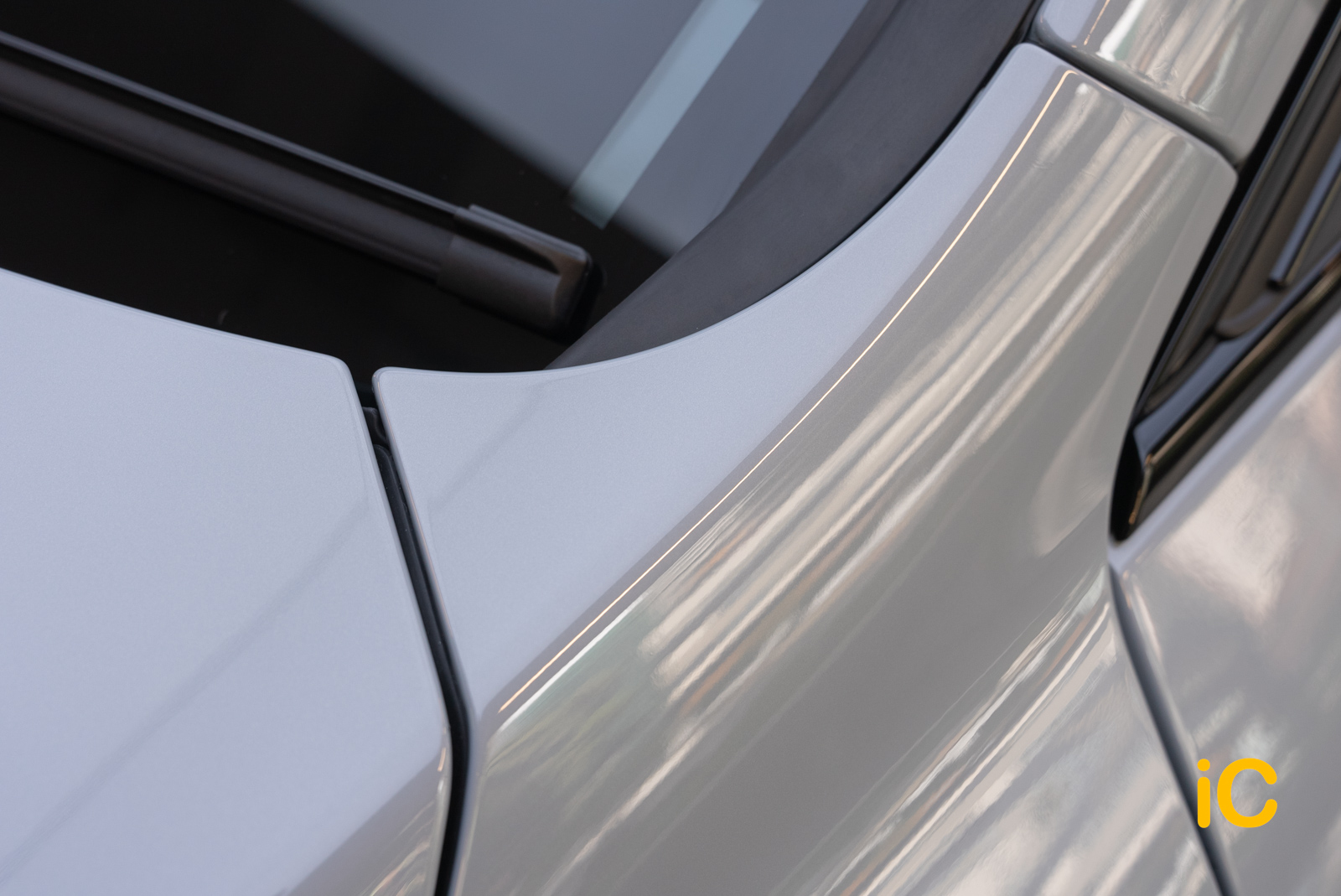BMW iX2 透明 PPF 施工作品