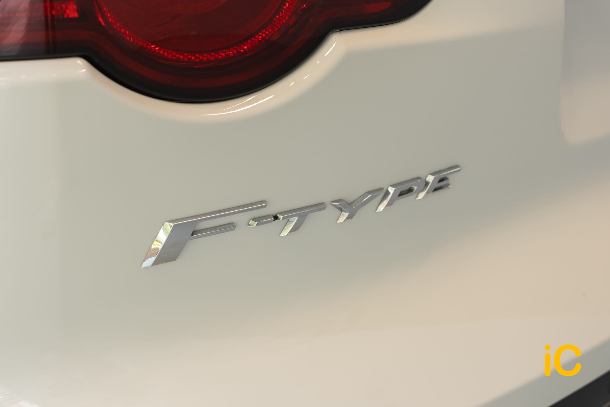 Jaguar F-Type 透明 PPF 施工作品