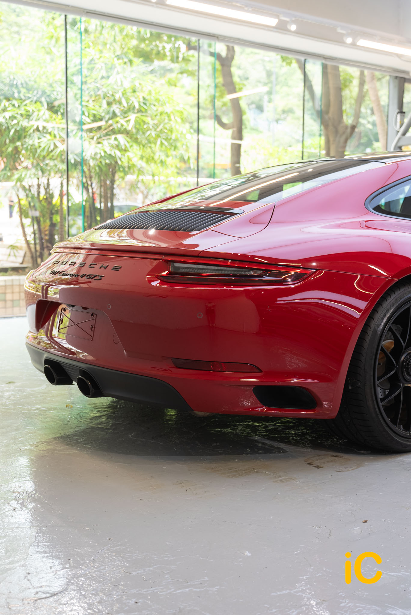 Porsche 911 透明 PPF 施工作品