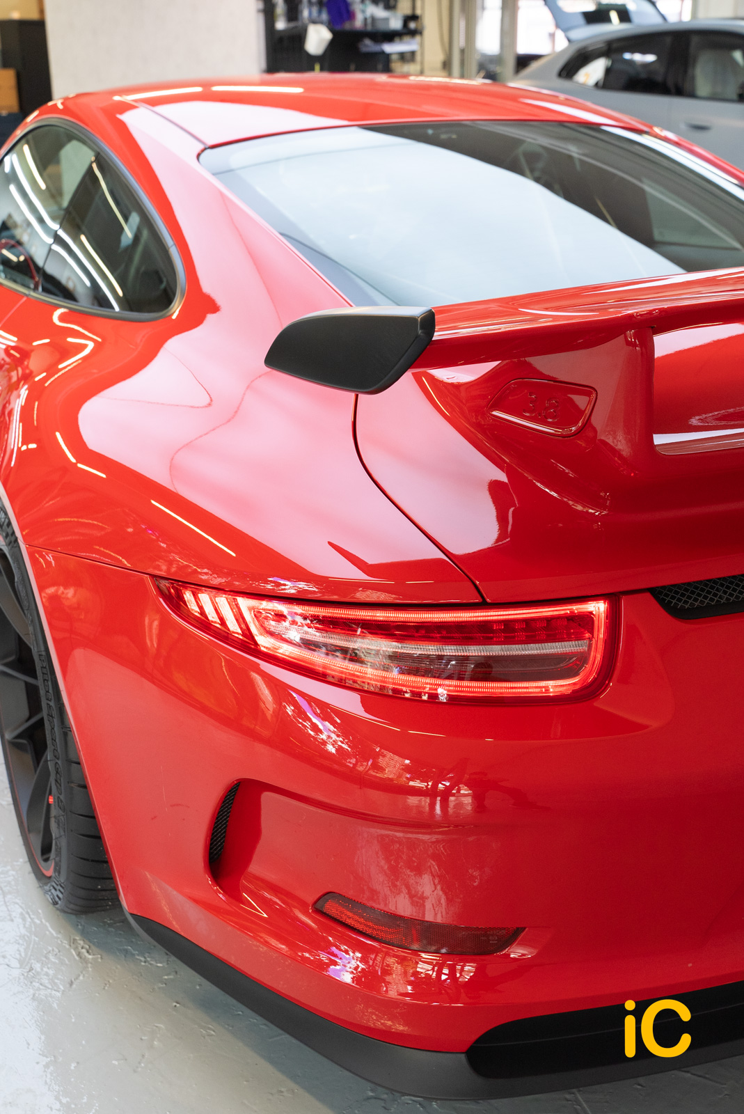 Porsche 911 透明 PPF 施工作品