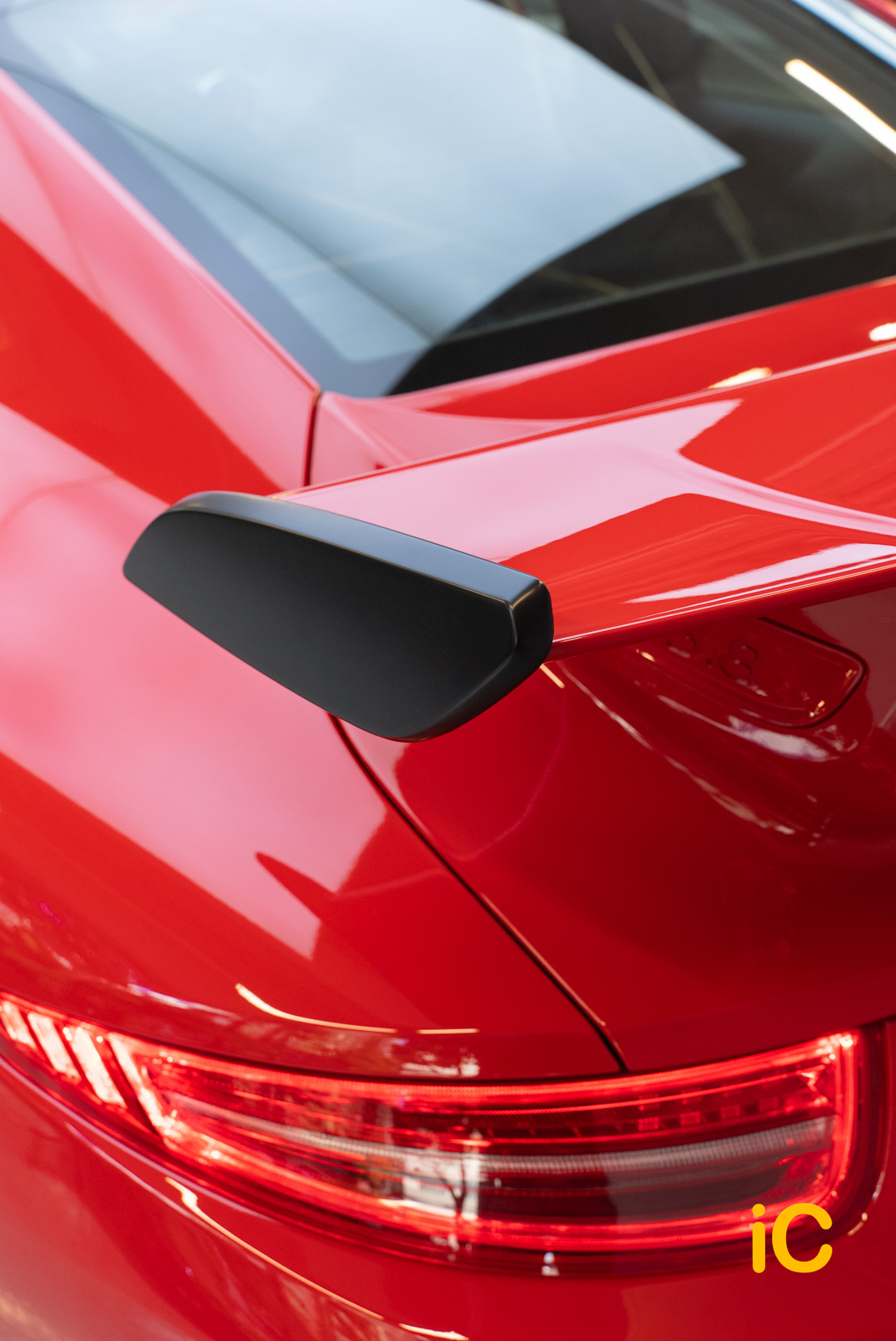 Porsche 911 透明 PPF 施工作品