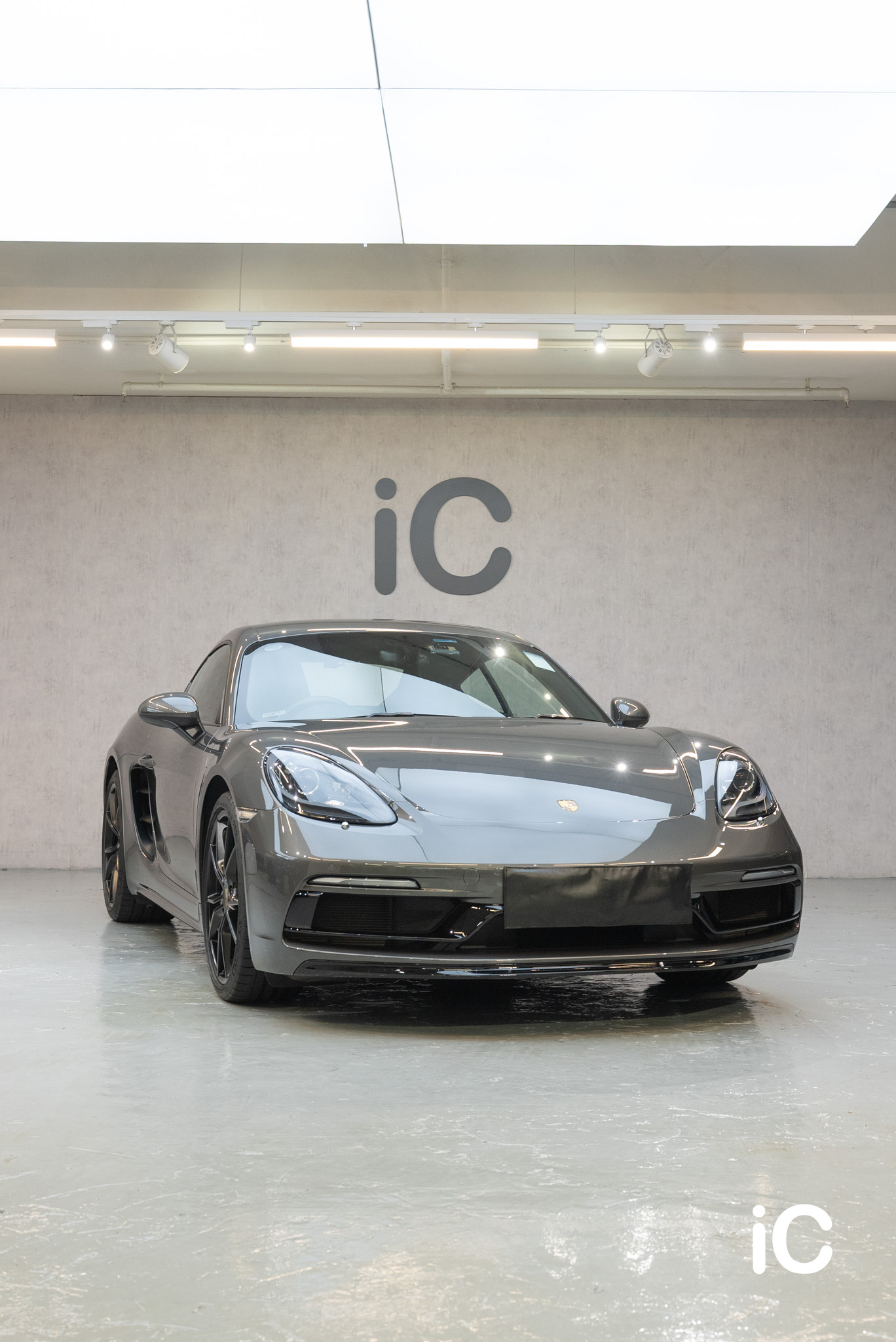 Porsche 718 Cayman 透明 PPF 施工作品