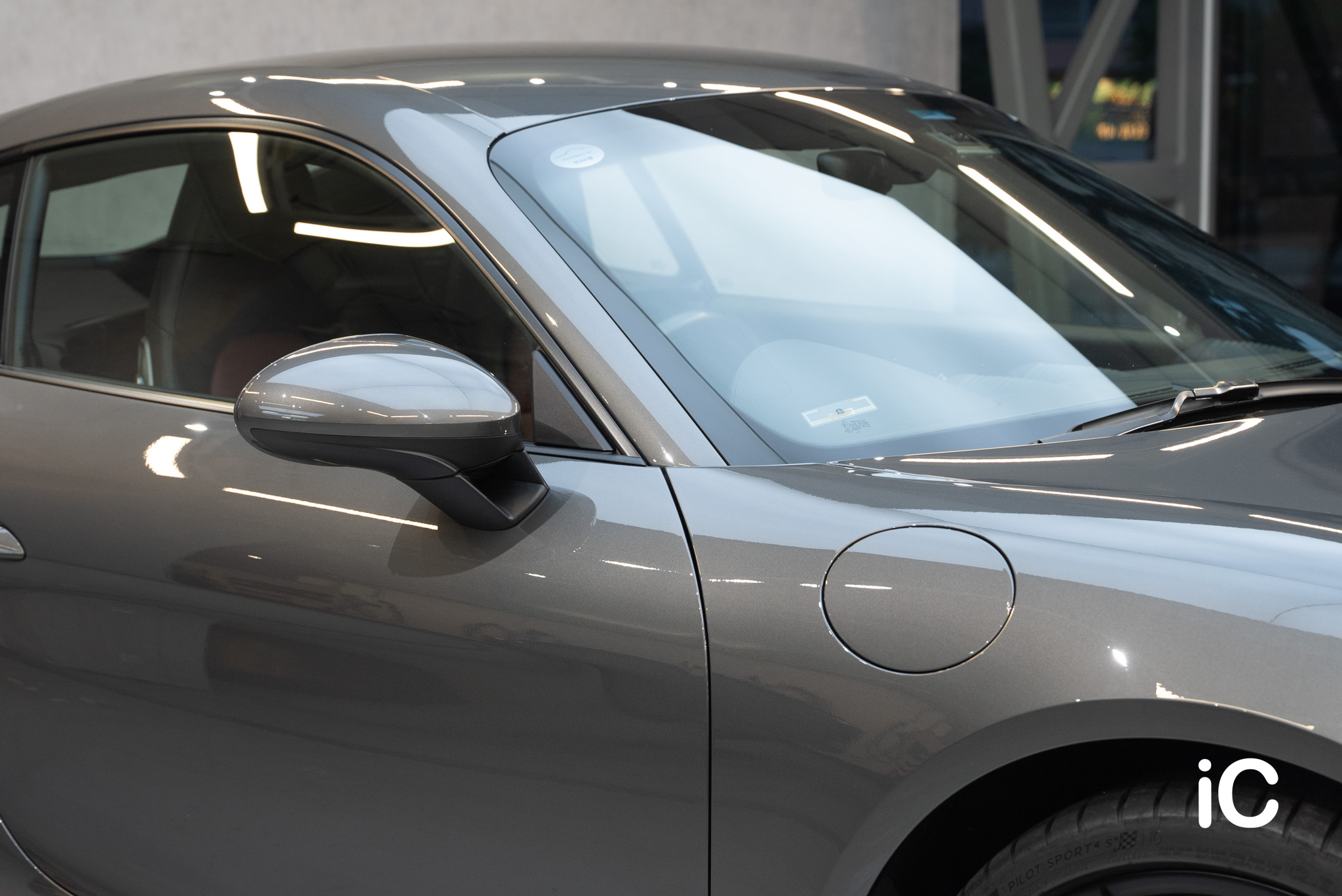 Porsche 718 Cayman 透明 PPF 施工作品