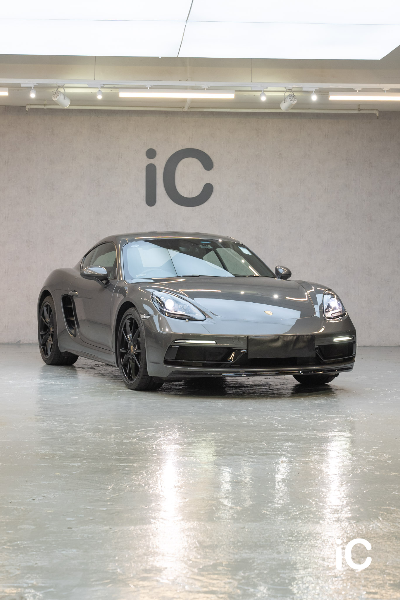 Porsche 718 Cayman 透明 PPF 施工作品
