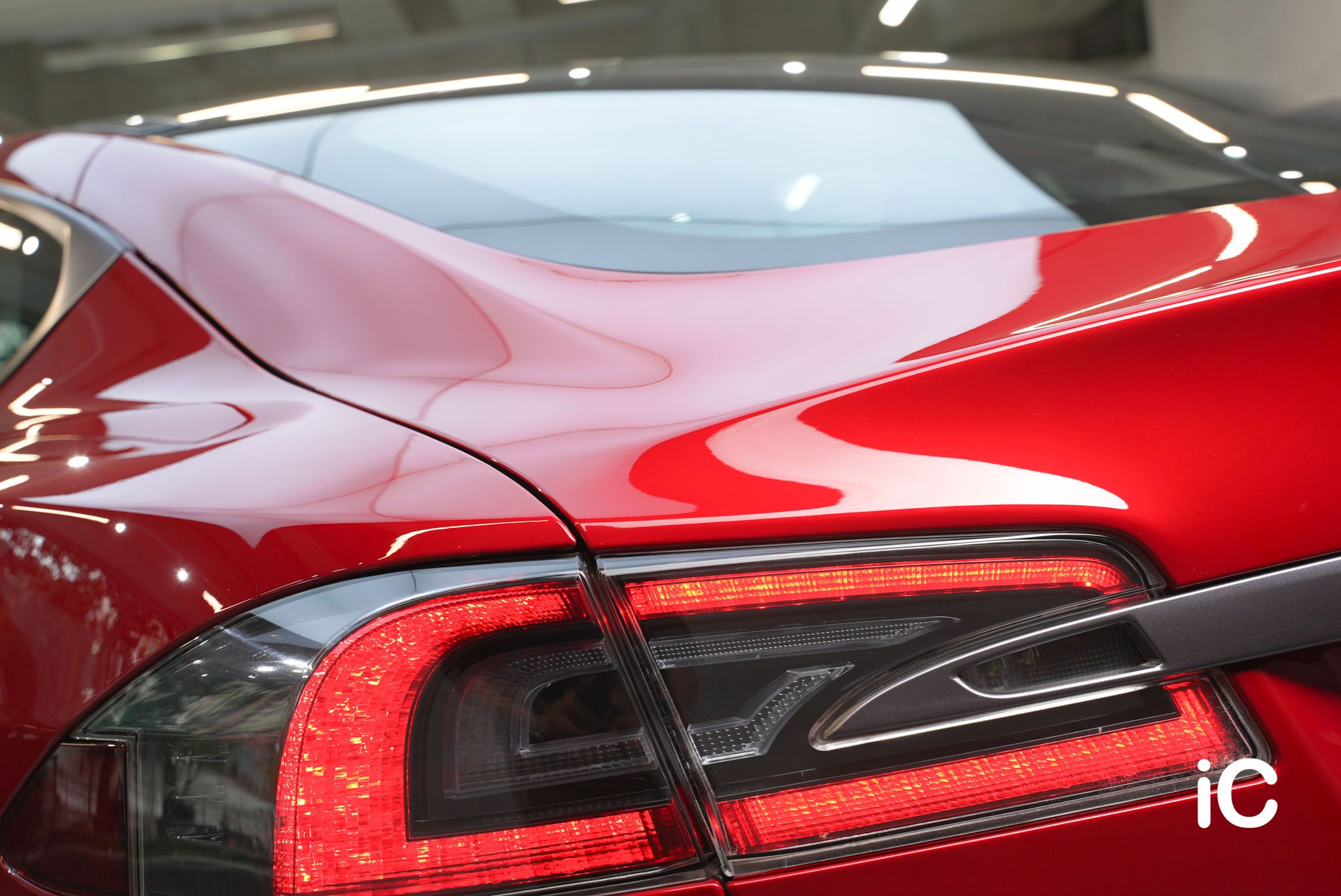 Tesla Model S 鍍膜 施工作品