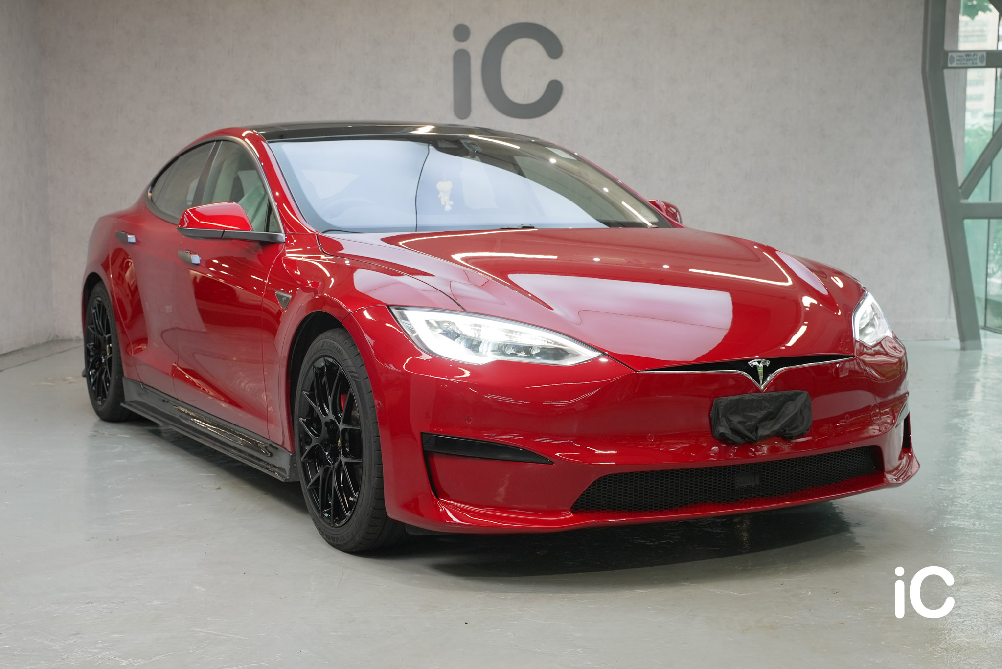 Tesla Model S 鍍膜 施工作品