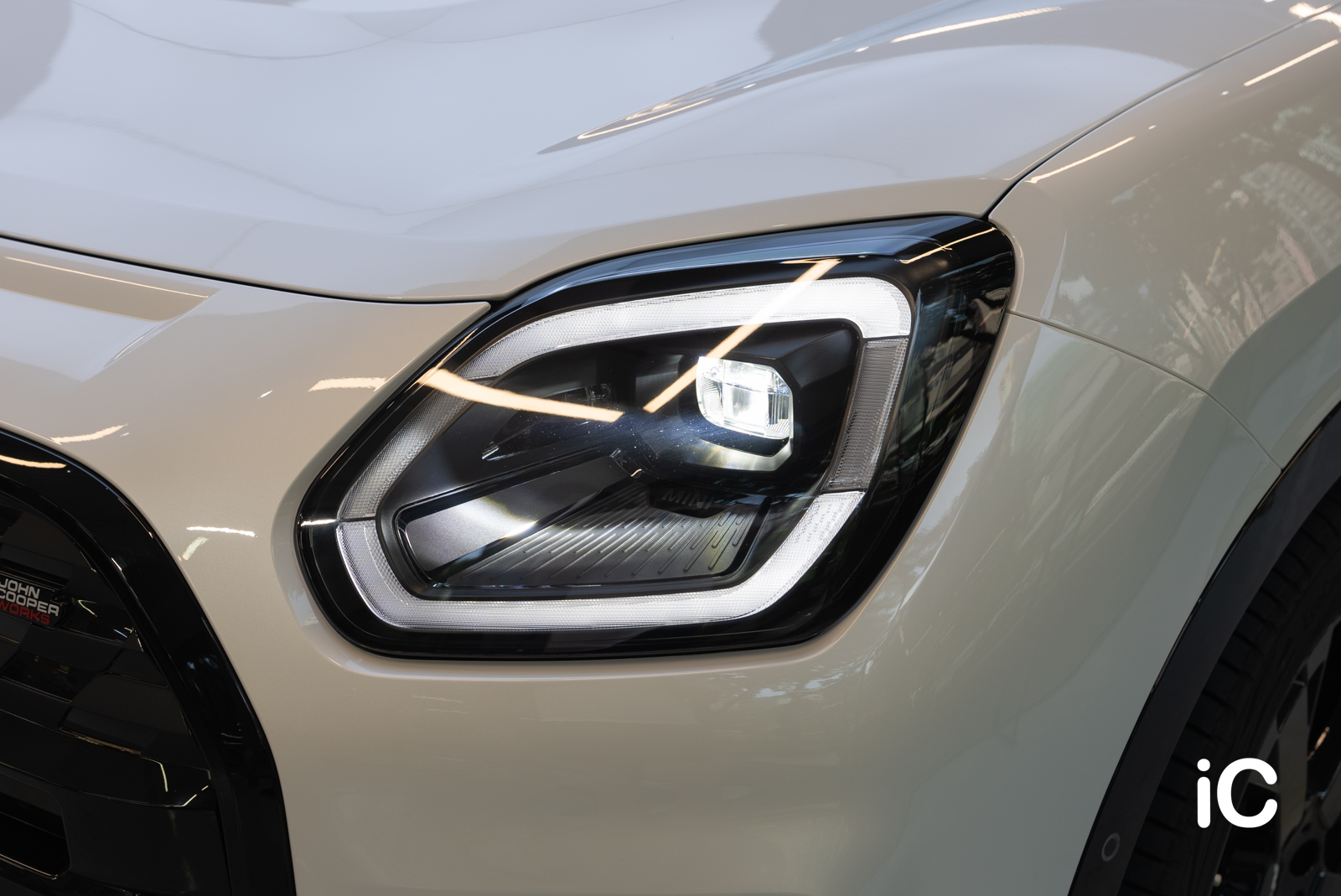 MINI Countryman 透明 PPF 施工作品