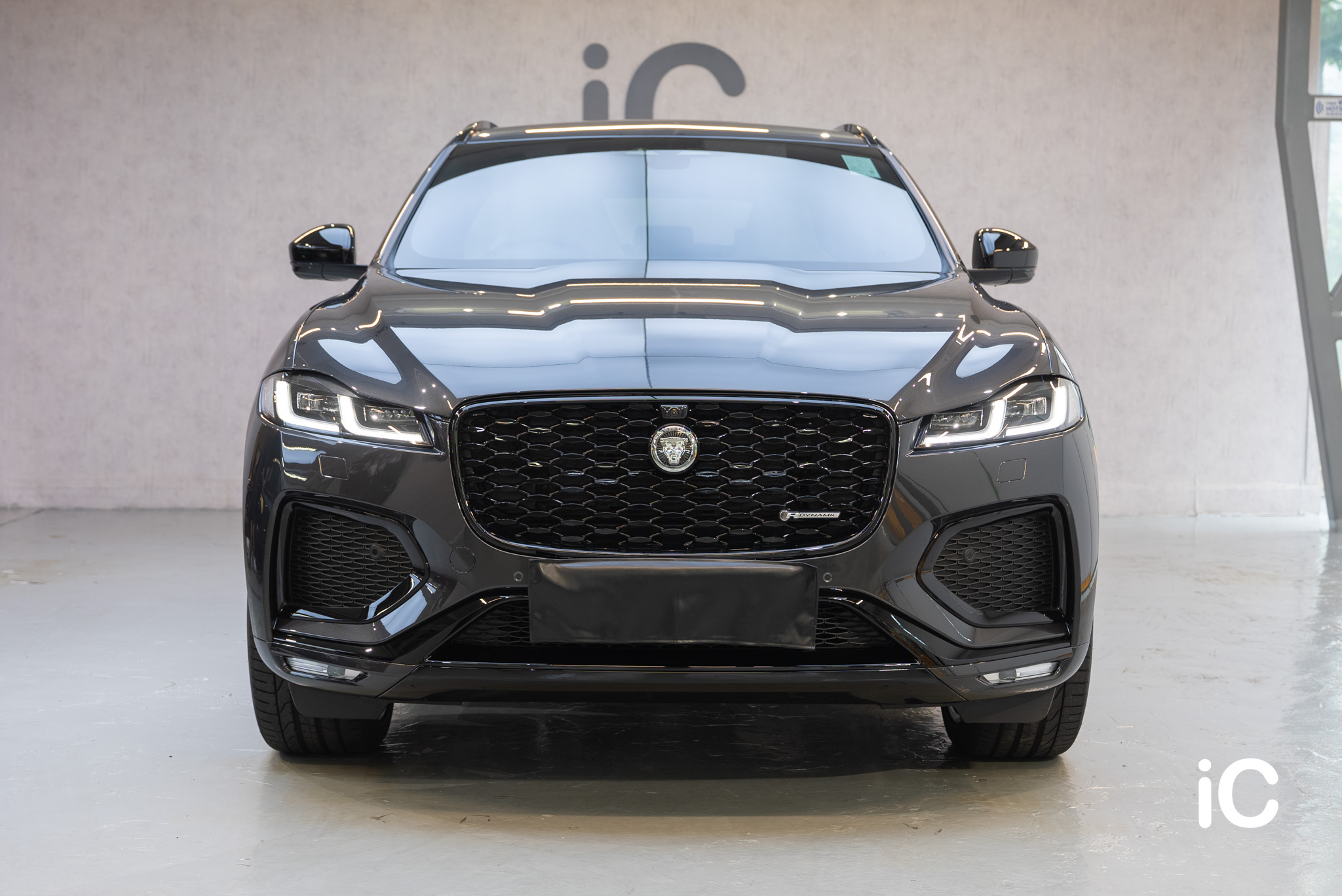 Jaguar F-Pace 透明 PPF 施工作品
