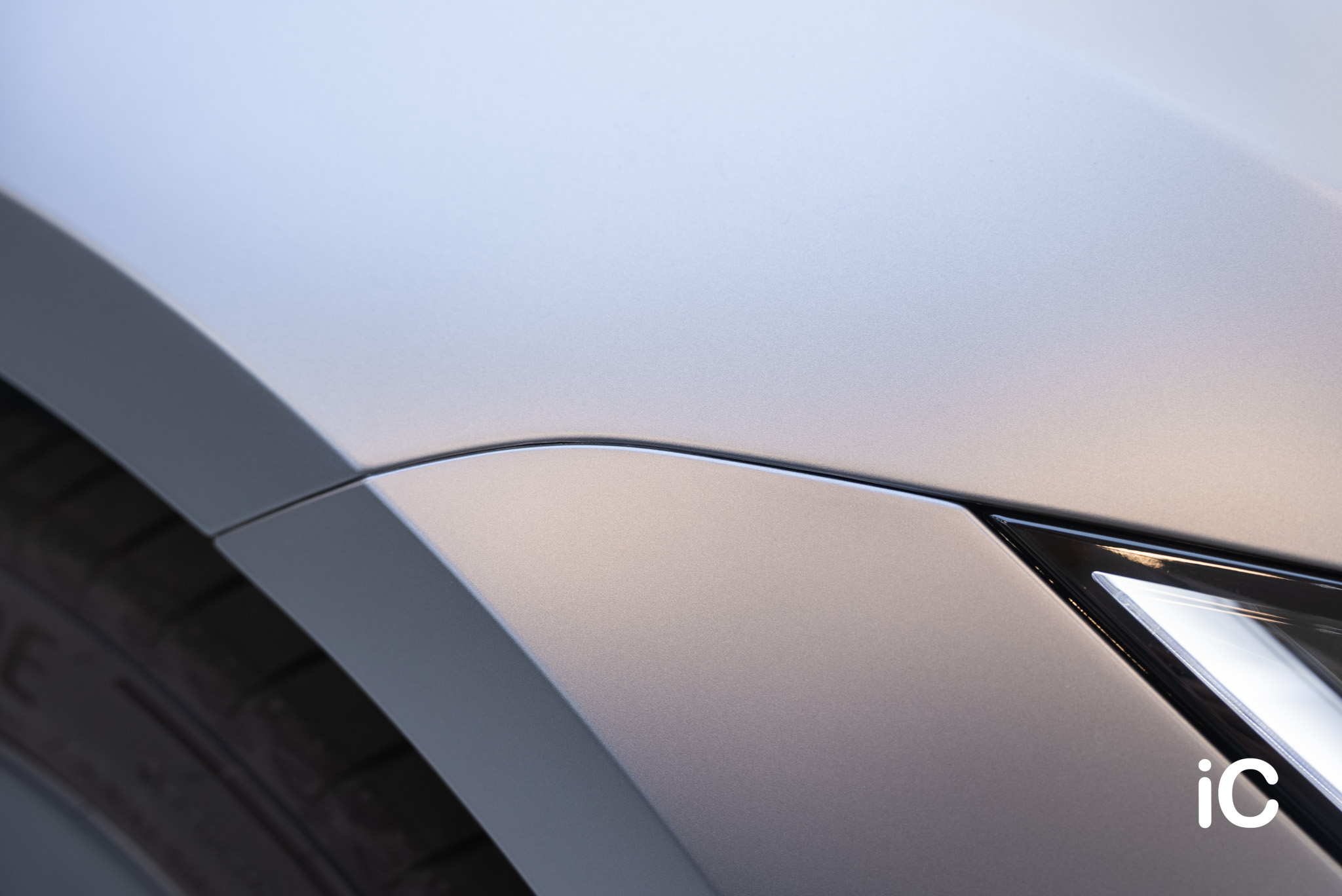 Tesla Model 3 透明 PPF 施工作品