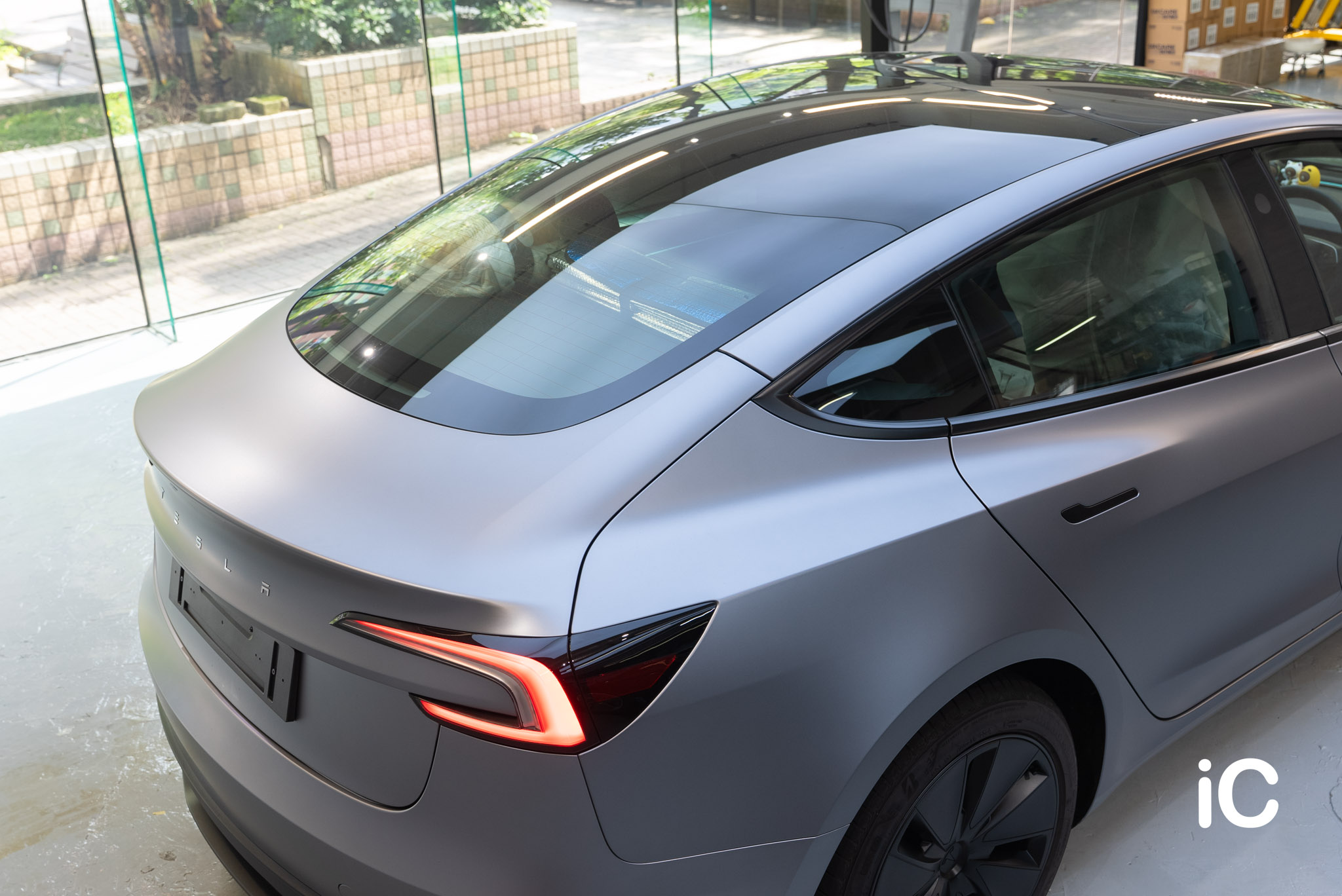 Tesla Model 3 透明 PPF 施工作品