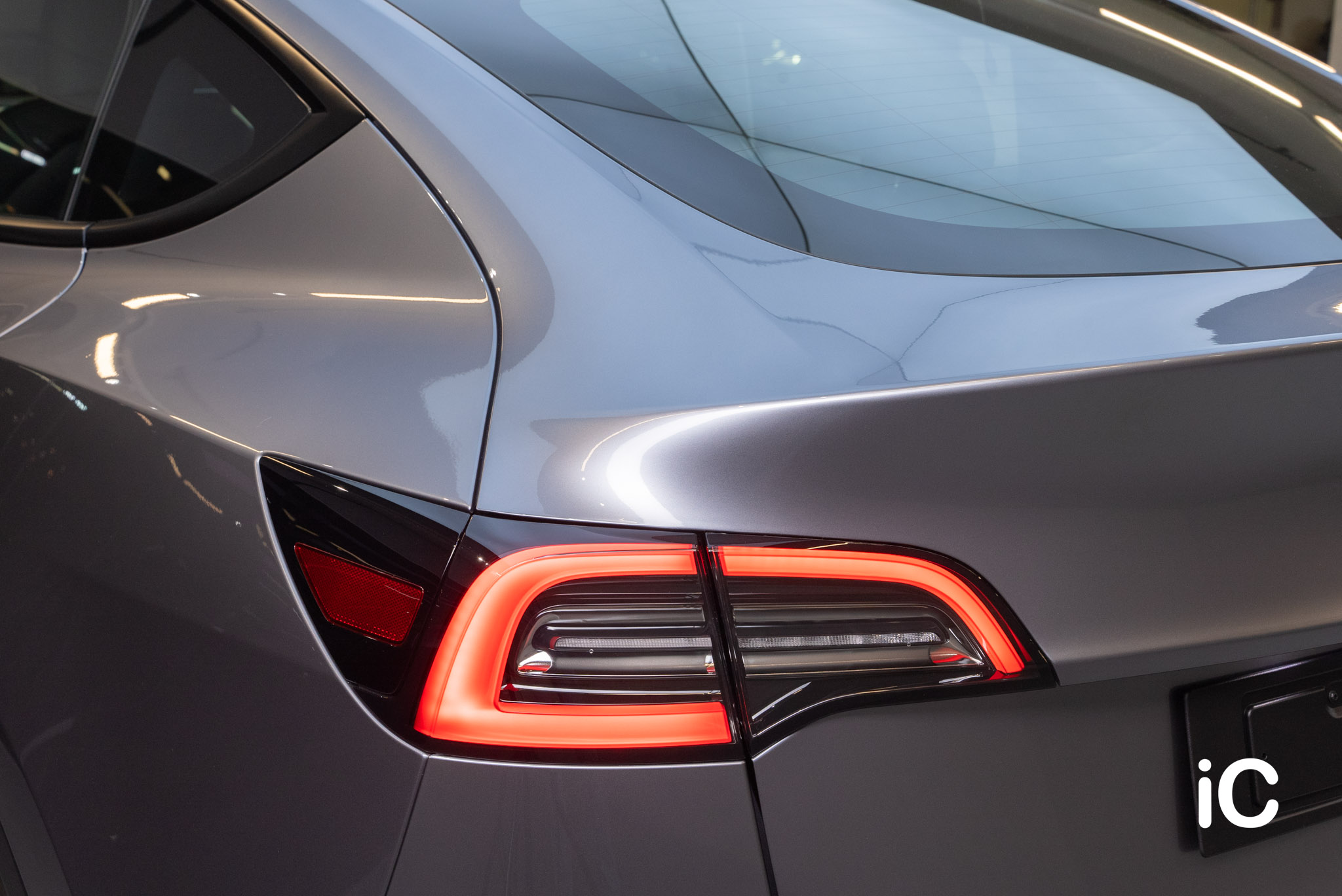 Tesla Model Y 鍍膜 施工作品