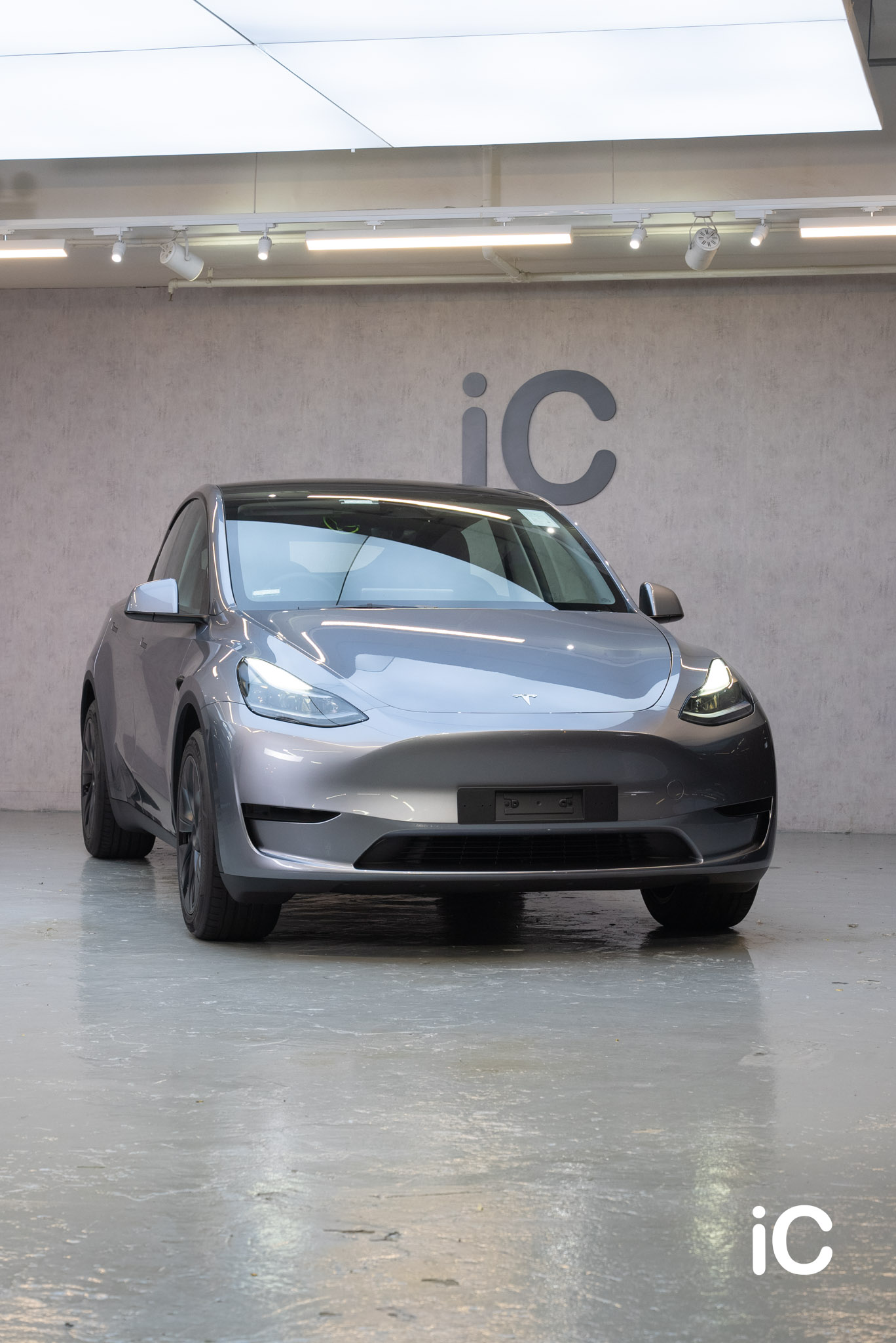 Tesla Model Y 鍍膜 施工作品