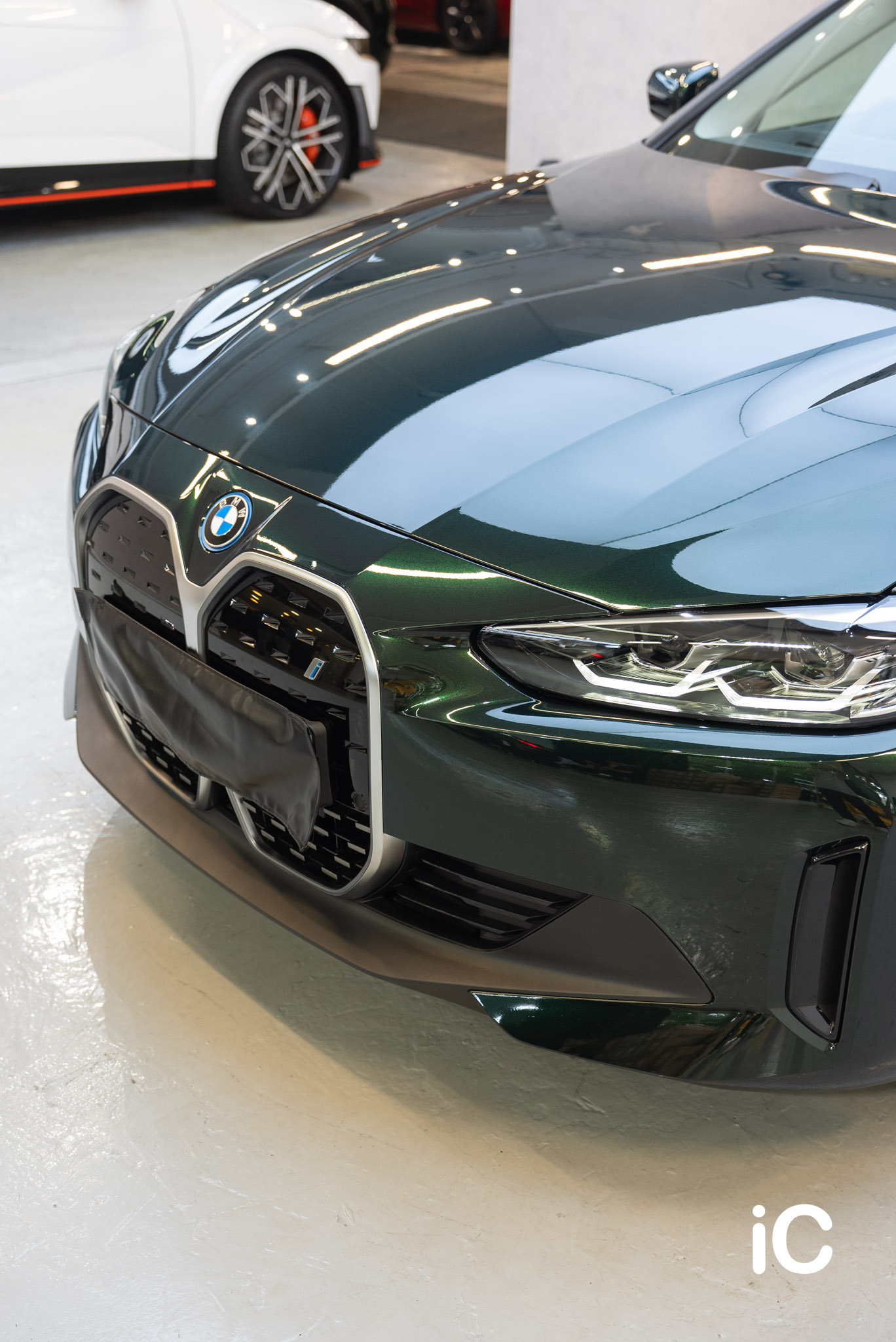 BMW i4 轉色 PPF 施工作品