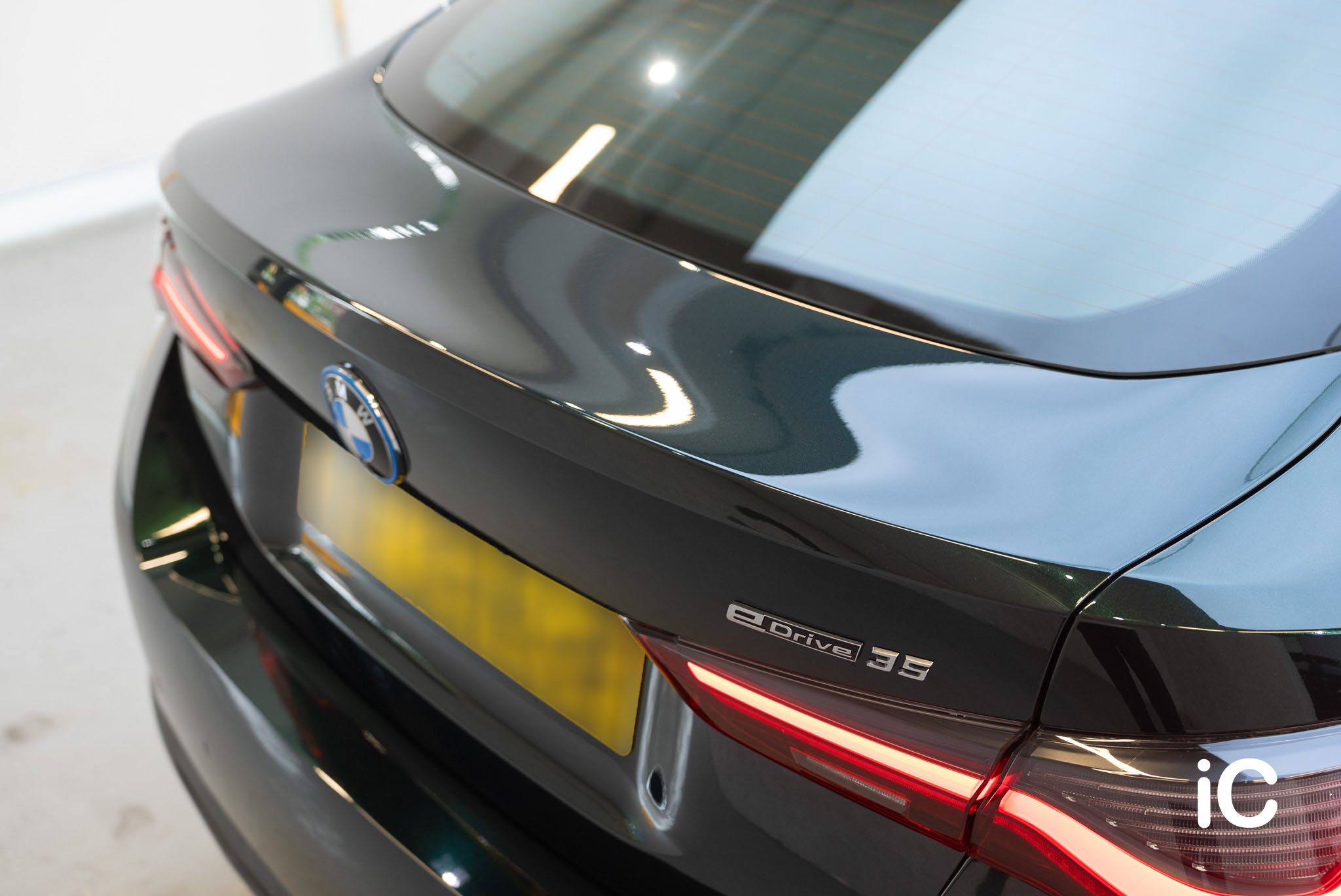 BMW i4 轉色 PPF 施工作品