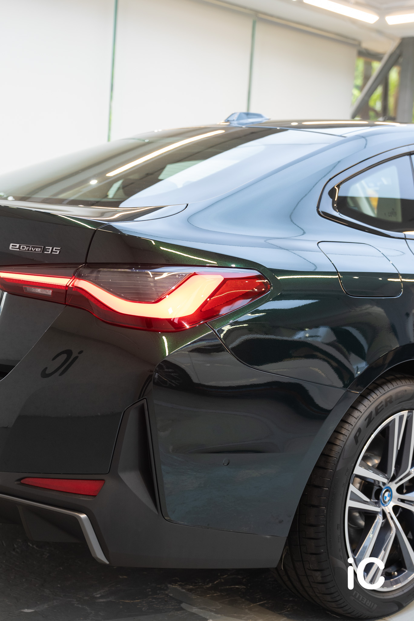 BMW i4 轉色 PPF 施工作品