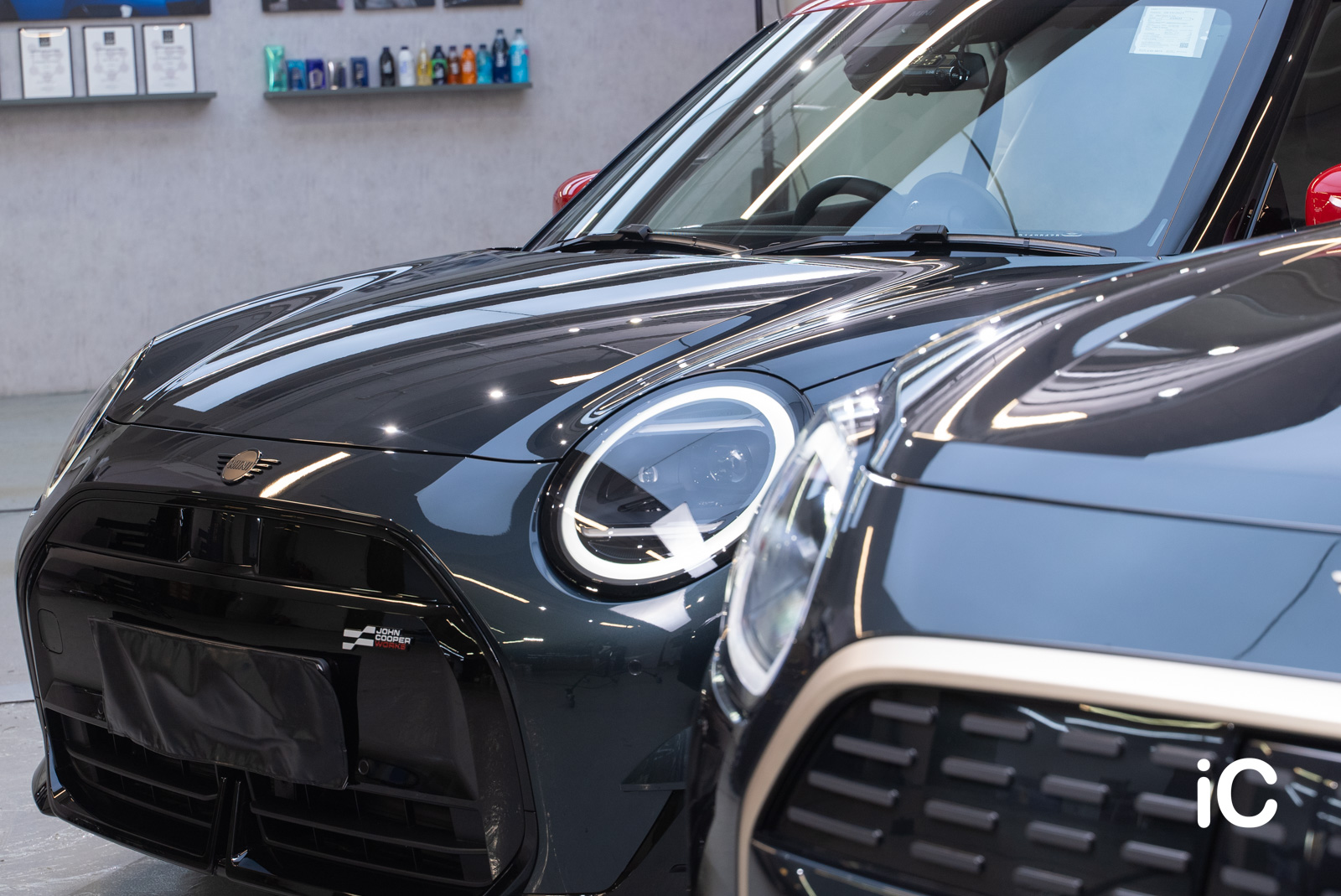 MINI Cooper SE + Mini Countryman 鍍膜 施工作品