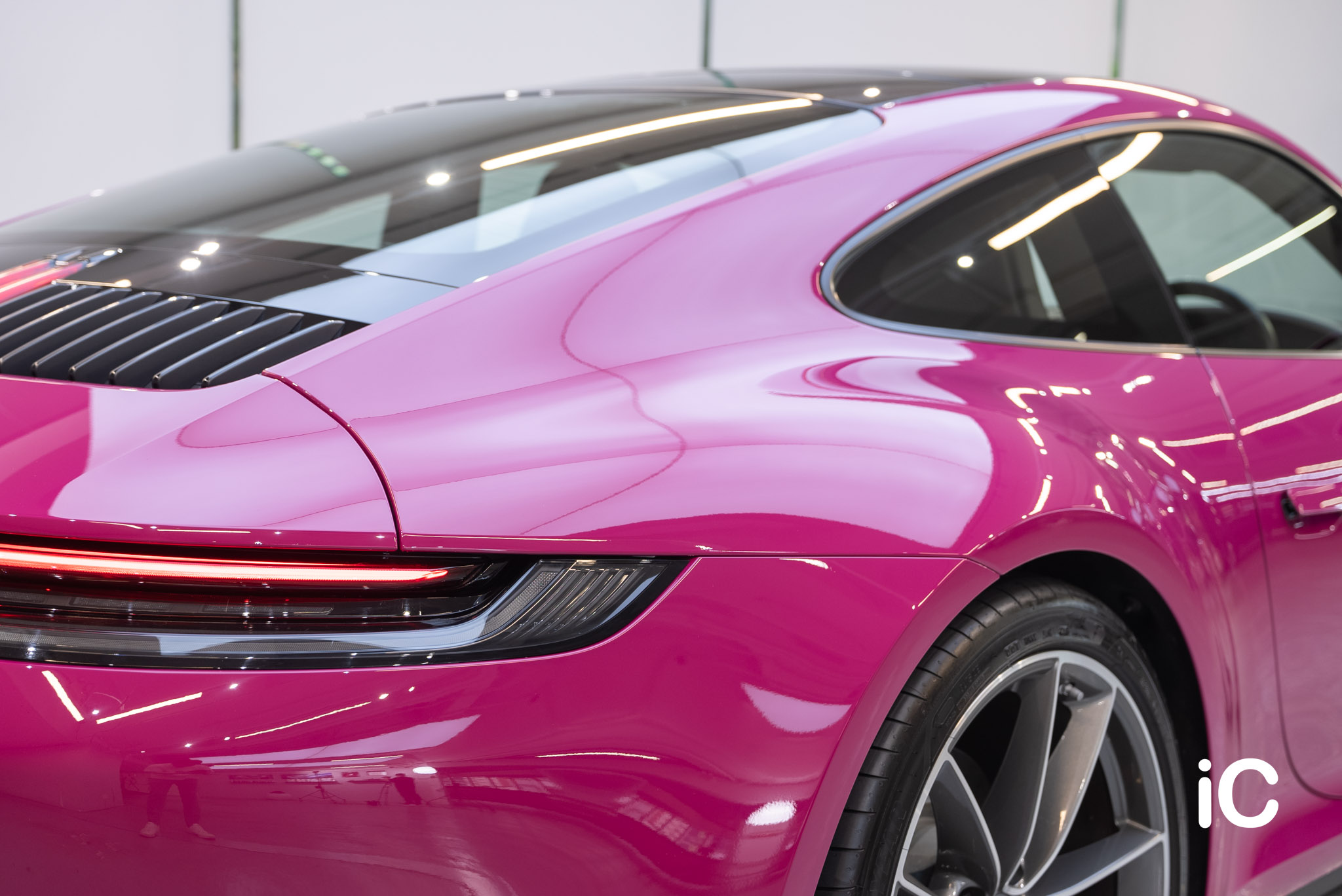 Porsche 911 轉色 PPF 施工作品
