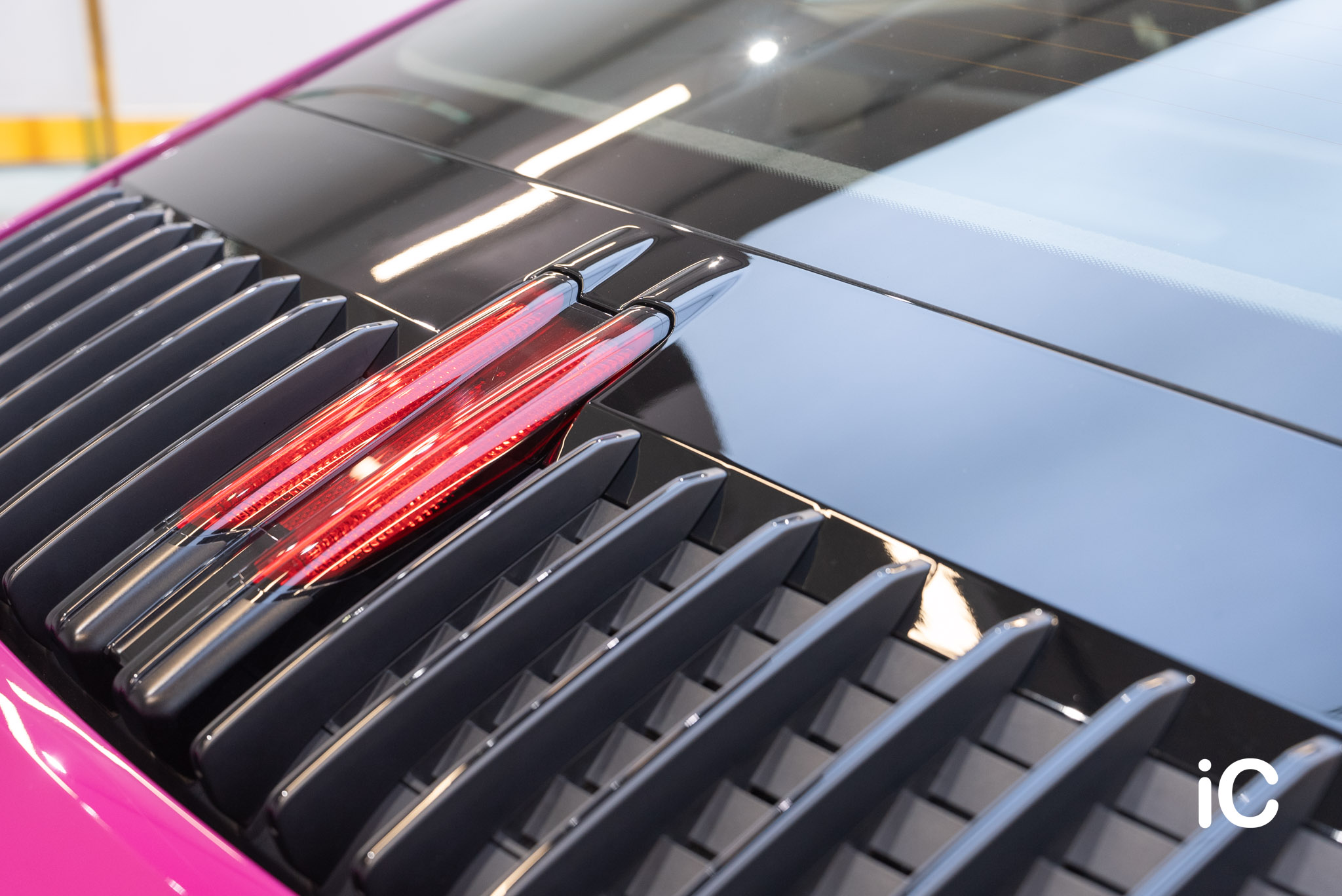 Porsche 911 轉色 PPF 施工作品