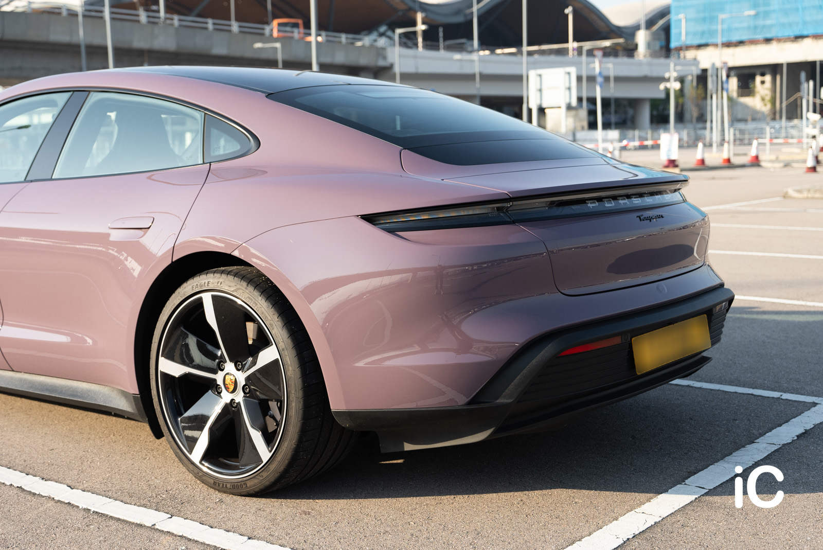 Porsche Taycan 轉色 PPF 施工作品