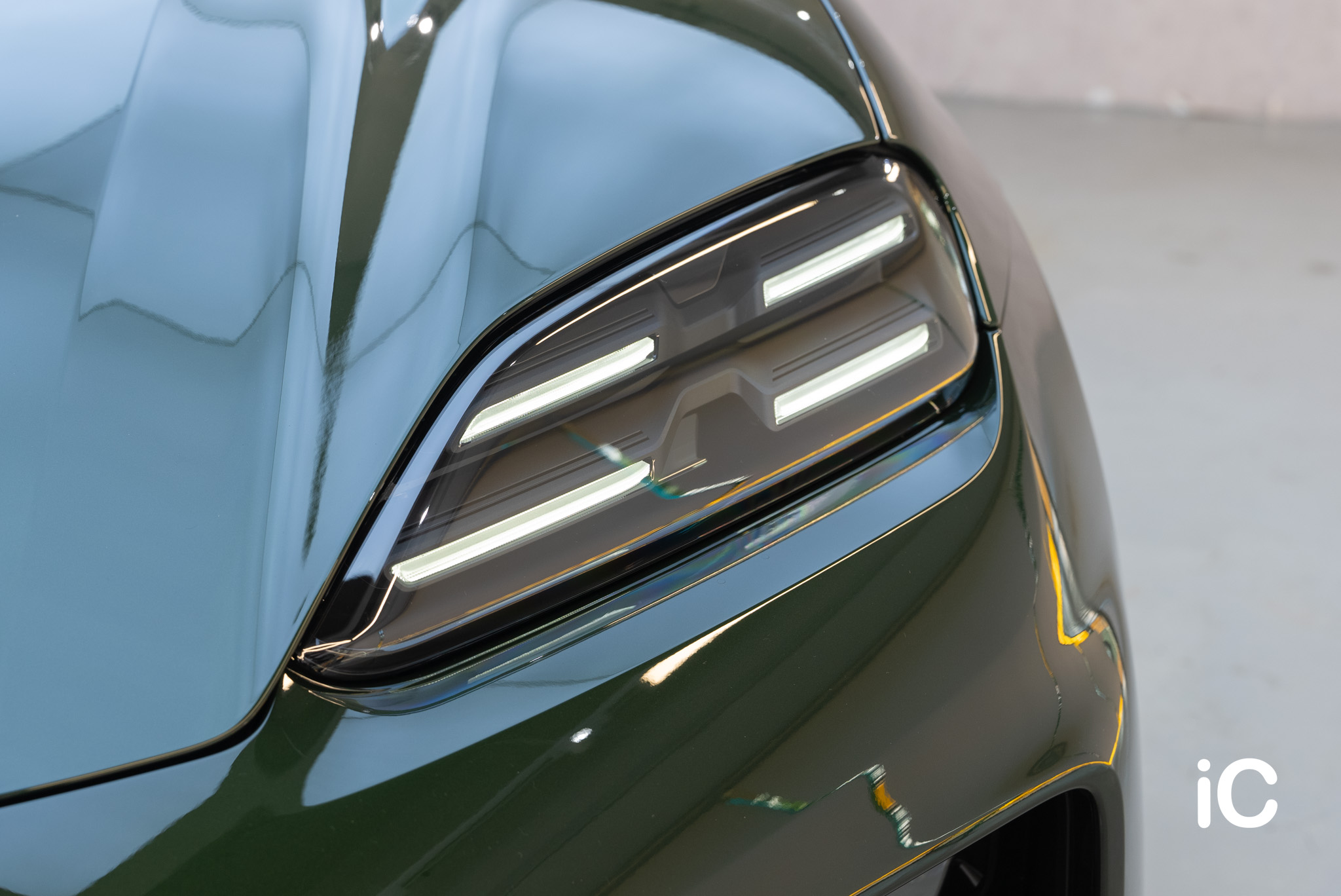 Porsche Macan EV 透明 PPF 施工作品