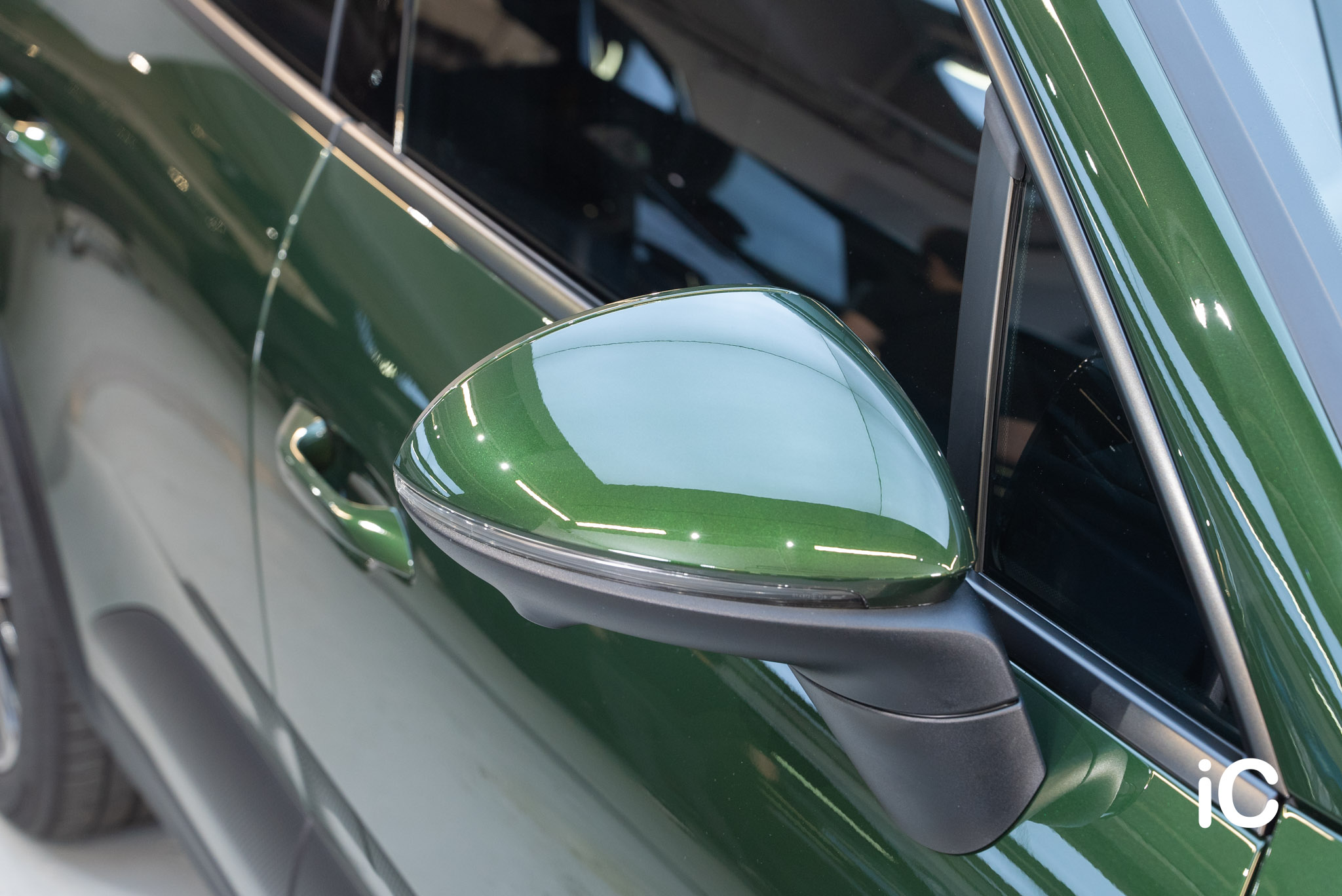 Porsche Macan EV 透明 PPF 施工作品