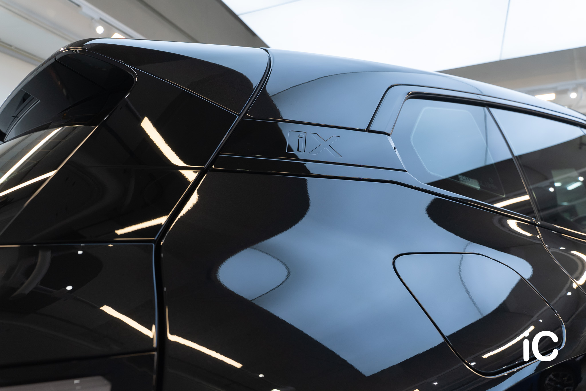 BMW iX 鍍膜 施工作品