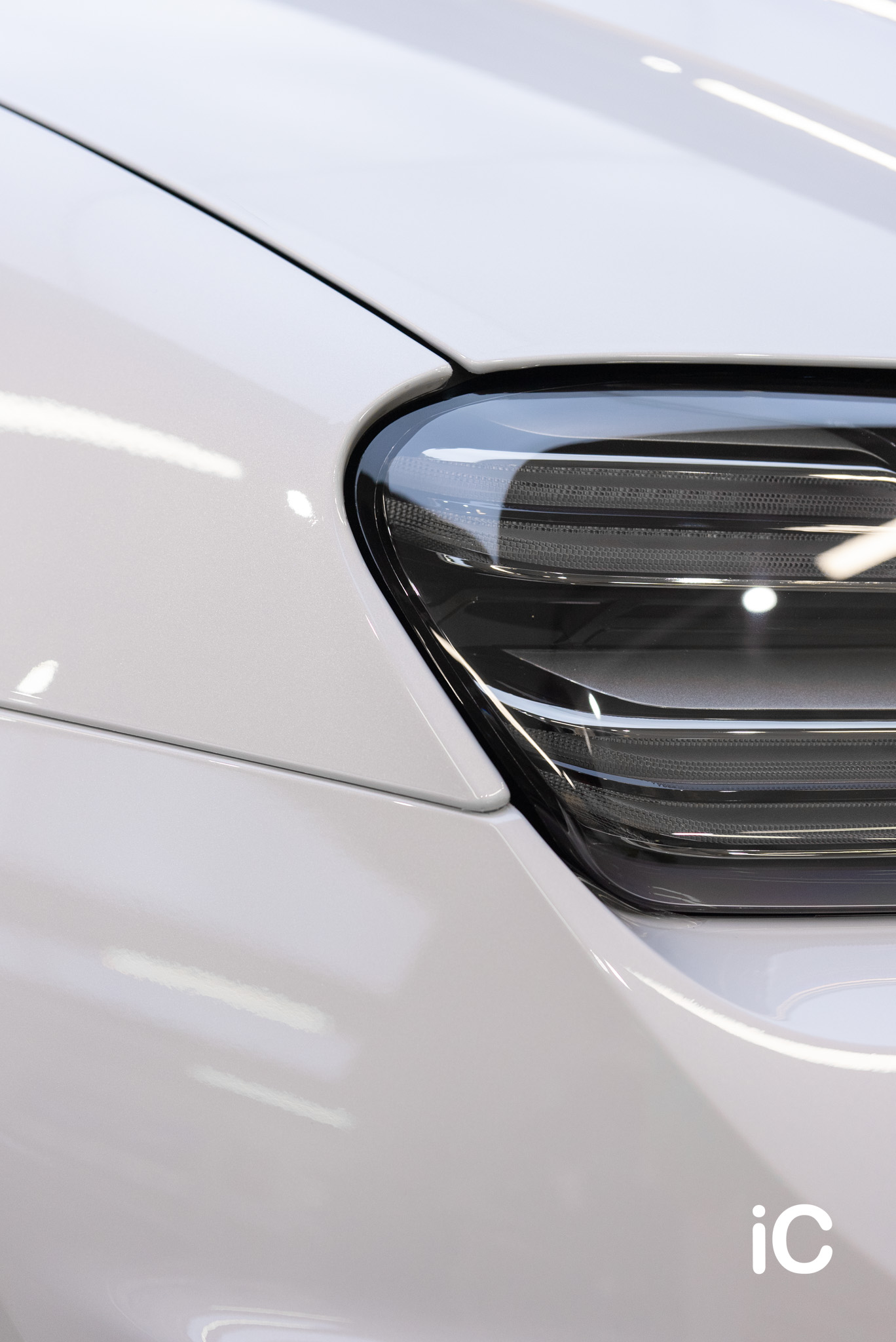 Porsche Macan EV Turbo 透明 PPF 施工作品