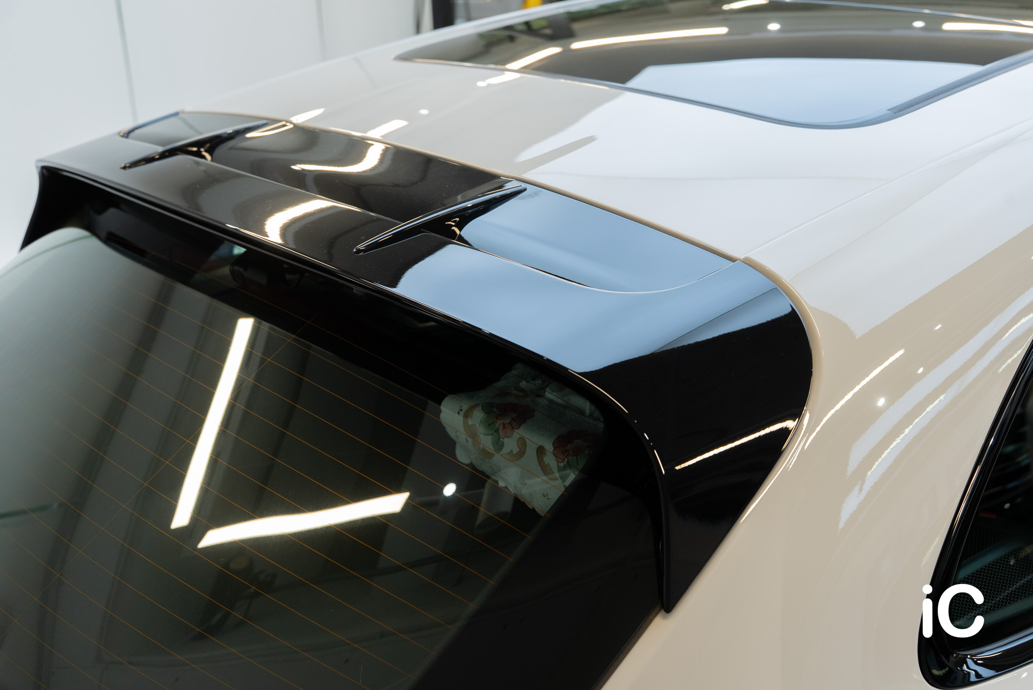 Porsche Macan GTS 透明 PPF 施工作品