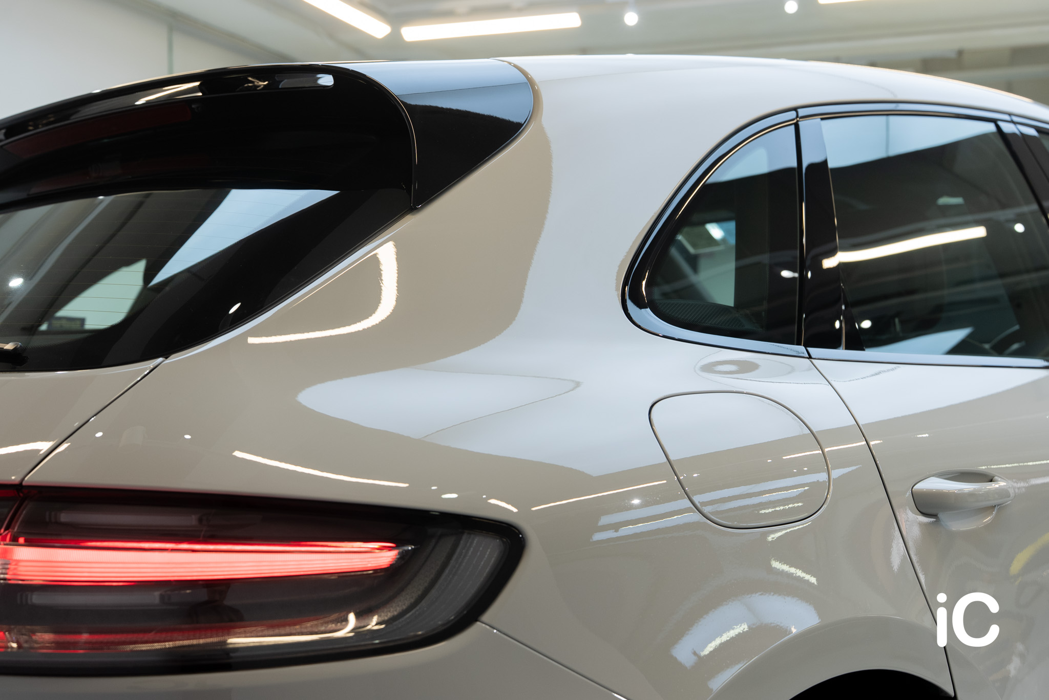 Porsche Macan GTS 透明 PPF 施工作品