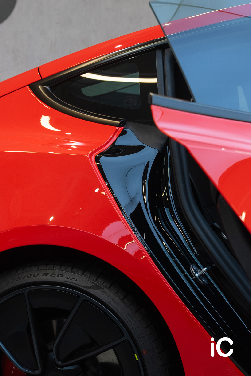 Tesla Model 3 轉色 PPF 施工作品