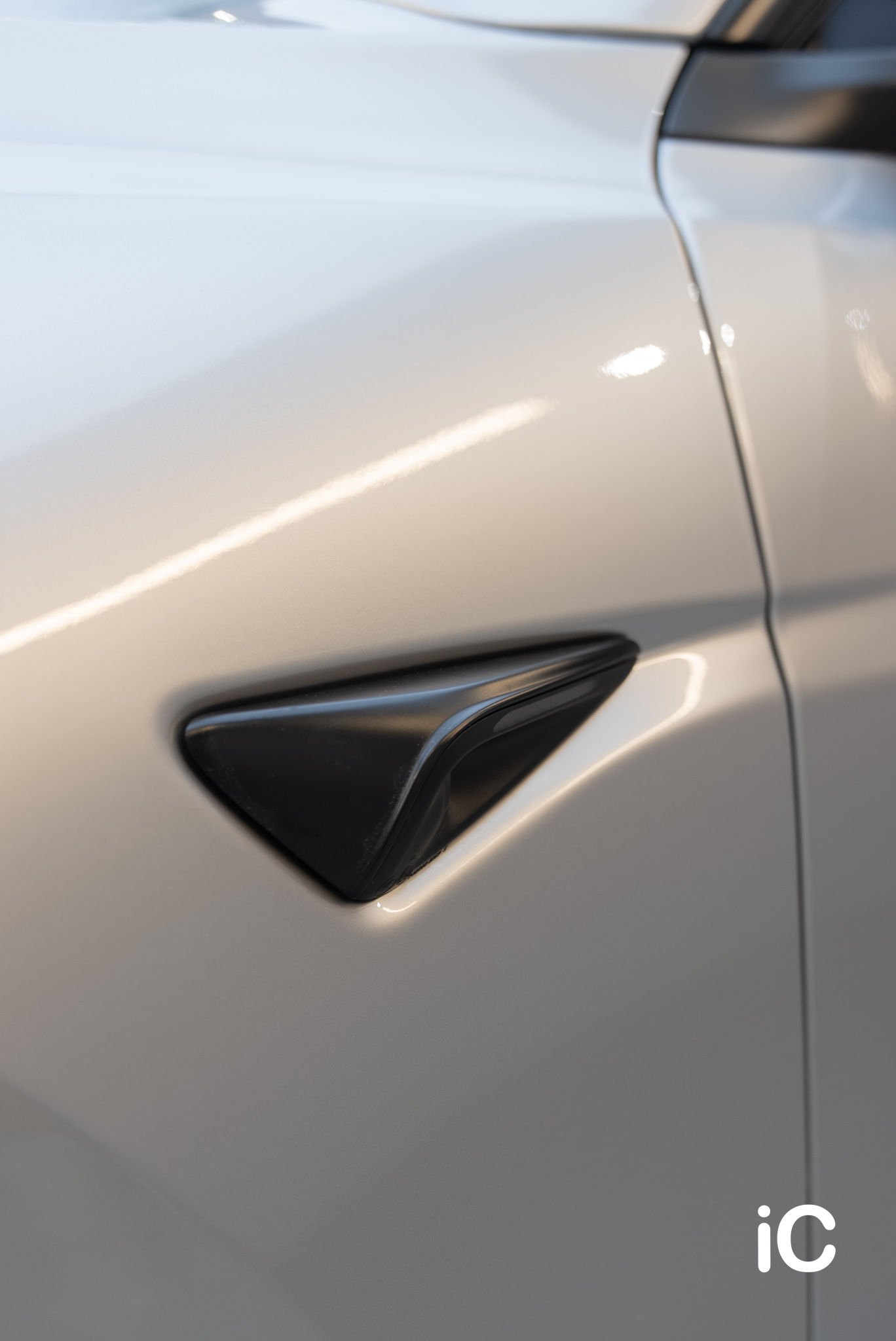 Tesla Model 3 轉色 PPF 施工作品
