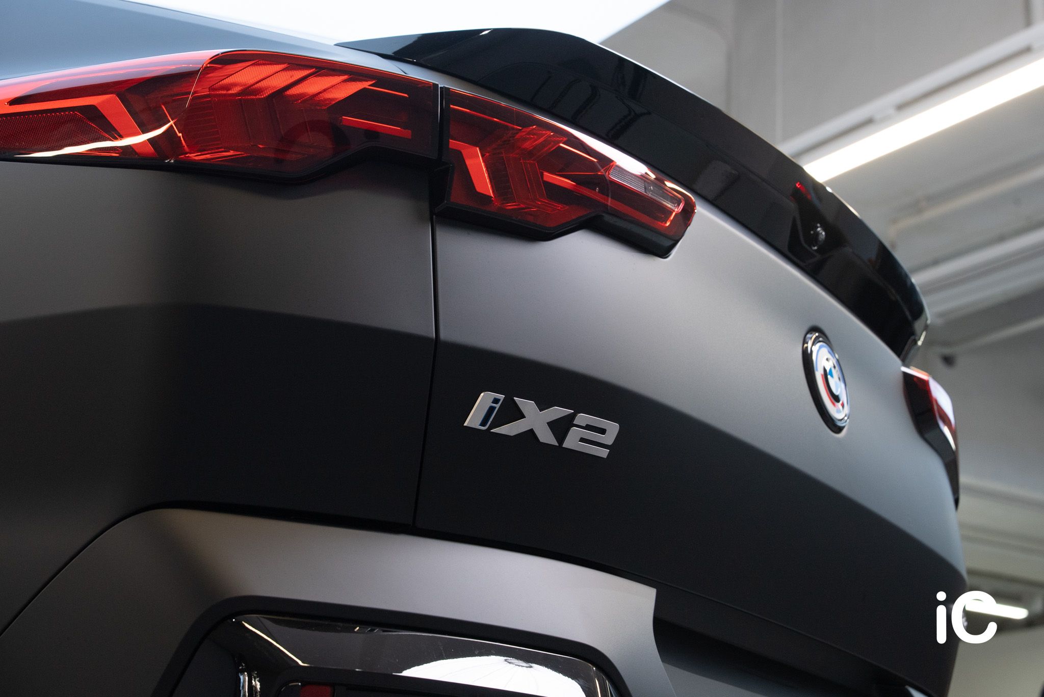 BMW iX2 (M Sport Edition) 轉色 PPF 施工作品
