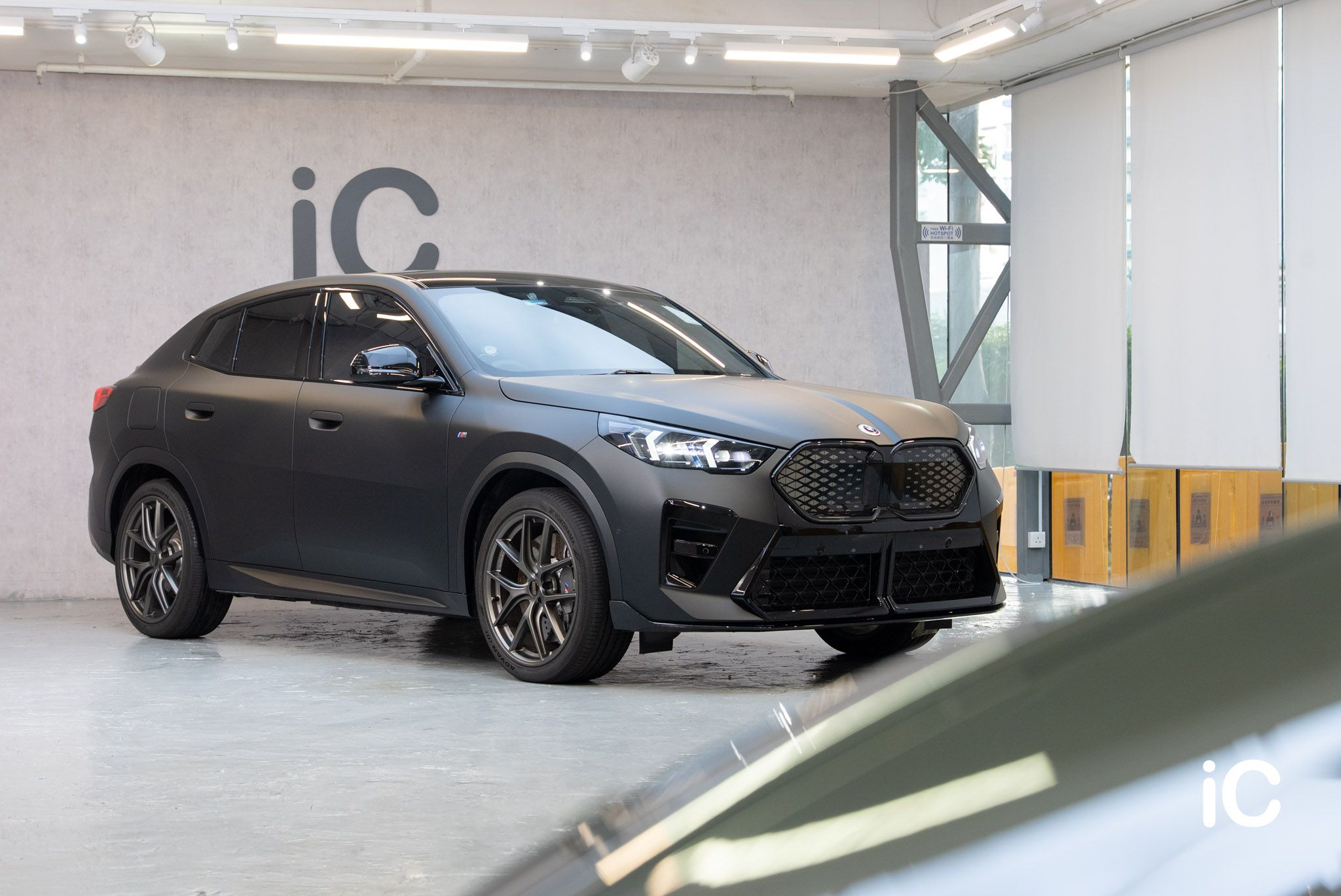 BMW iX2 (M Sport Edition) 轉色 PPF 施工作品