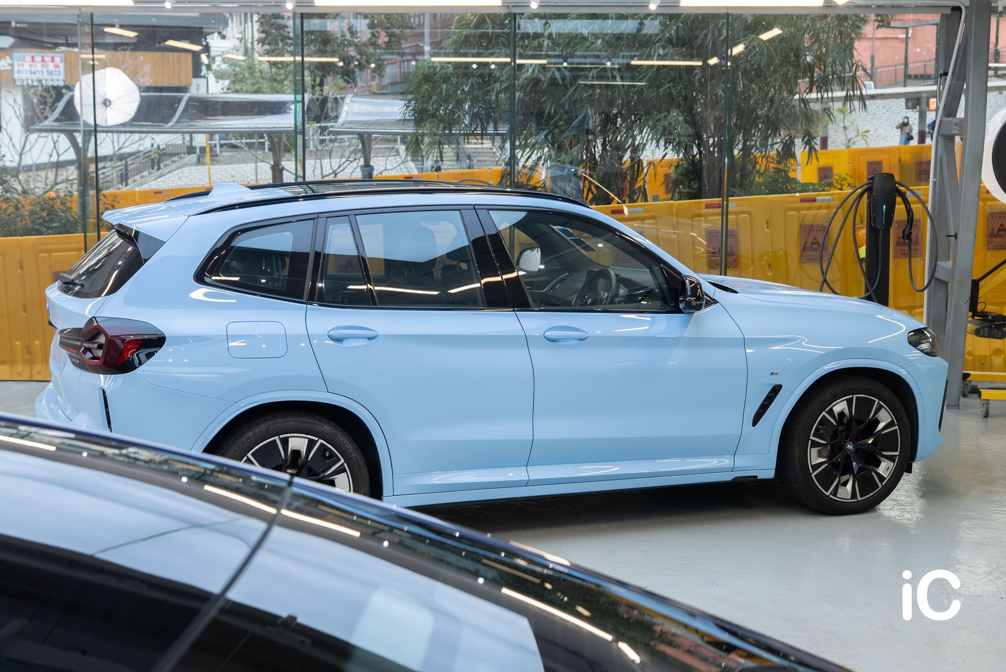 BMW iX3 (M Sport Edition) 轉色 PPF 施工作品