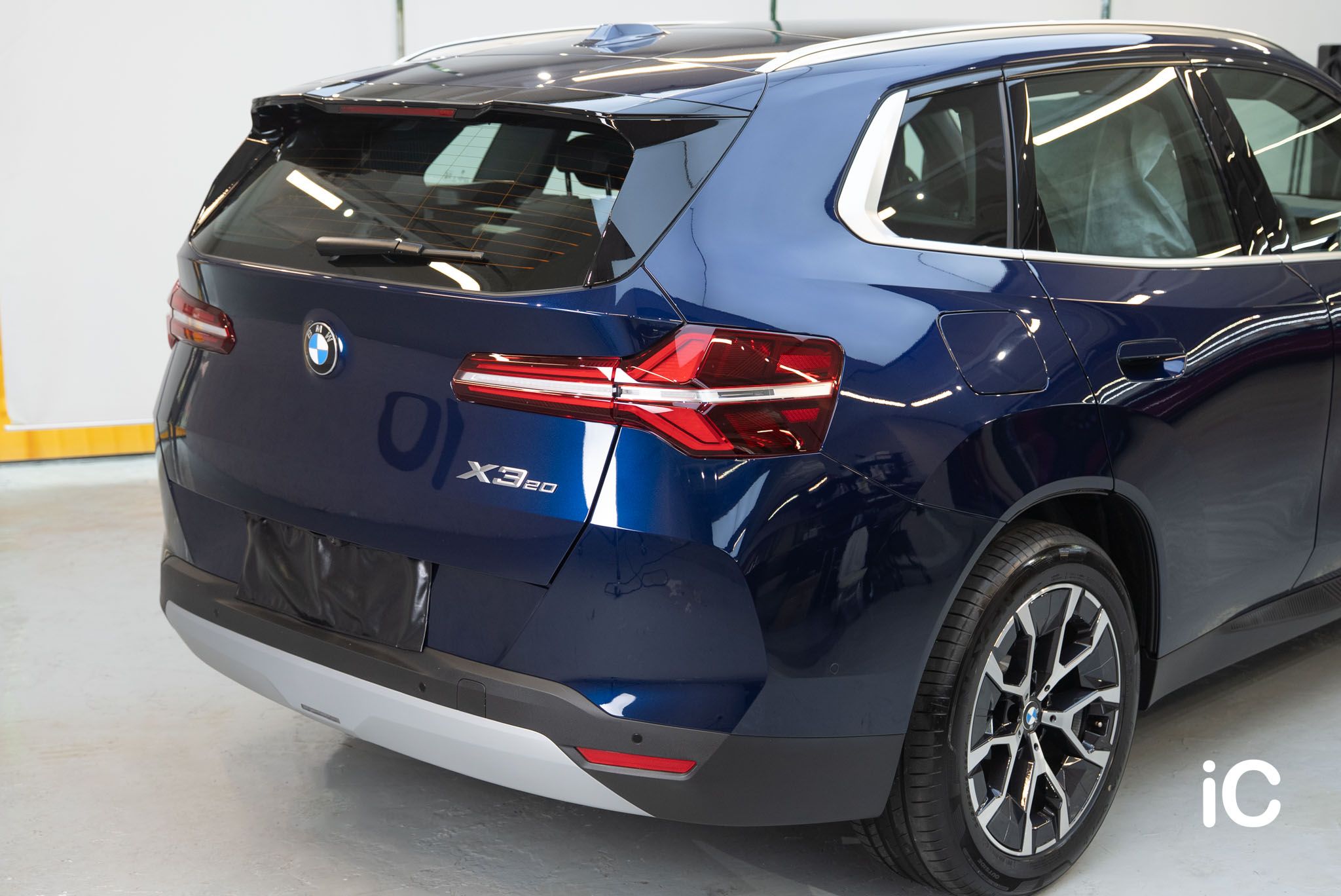 BMW X3 鍍膜 施工作品