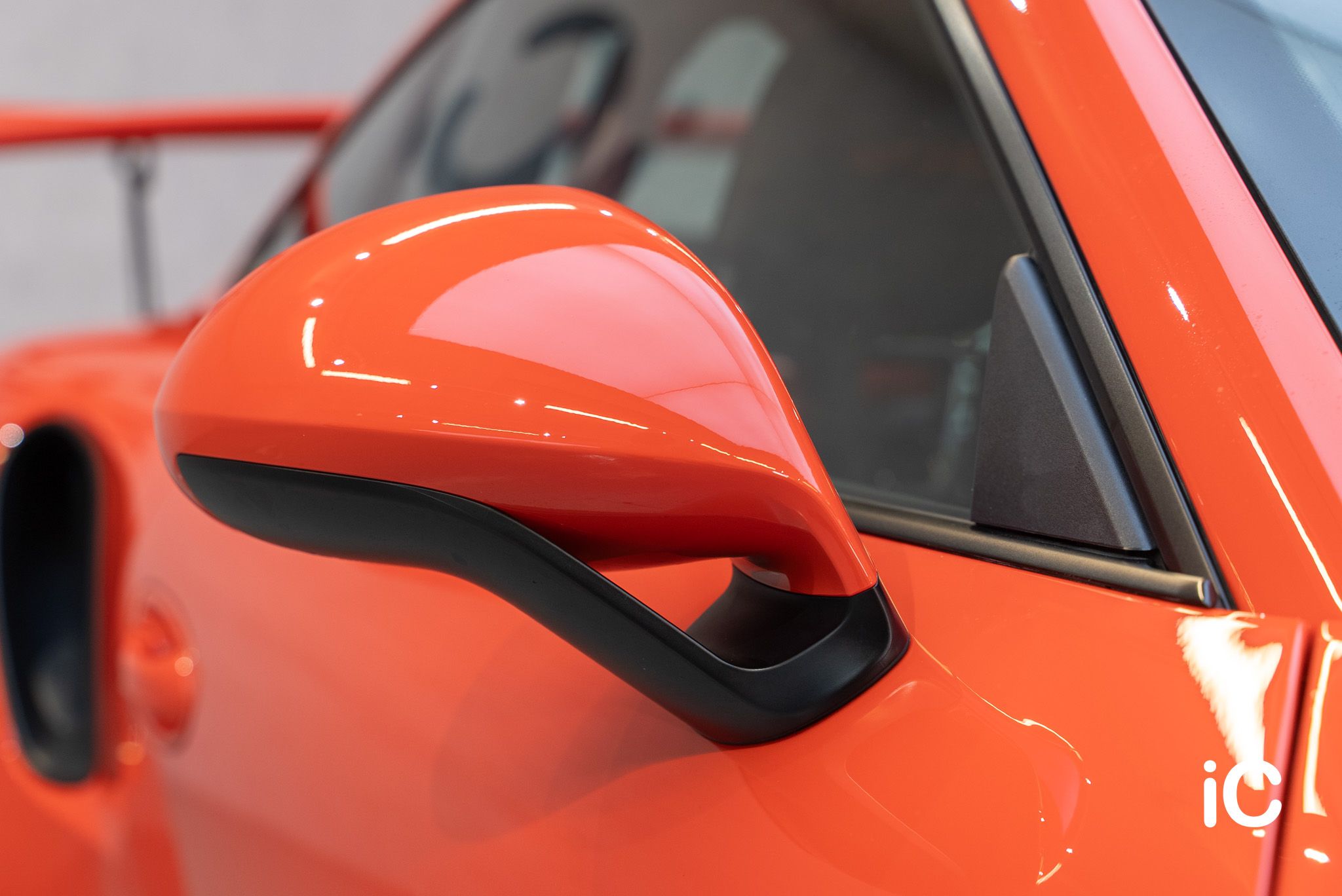Porsche 911 透明 PPF 施工作品