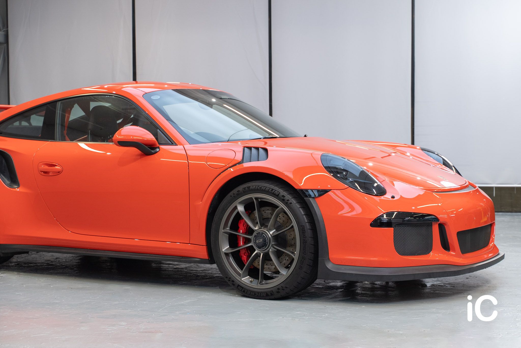 Porsche 911 透明 PPF 施工作品