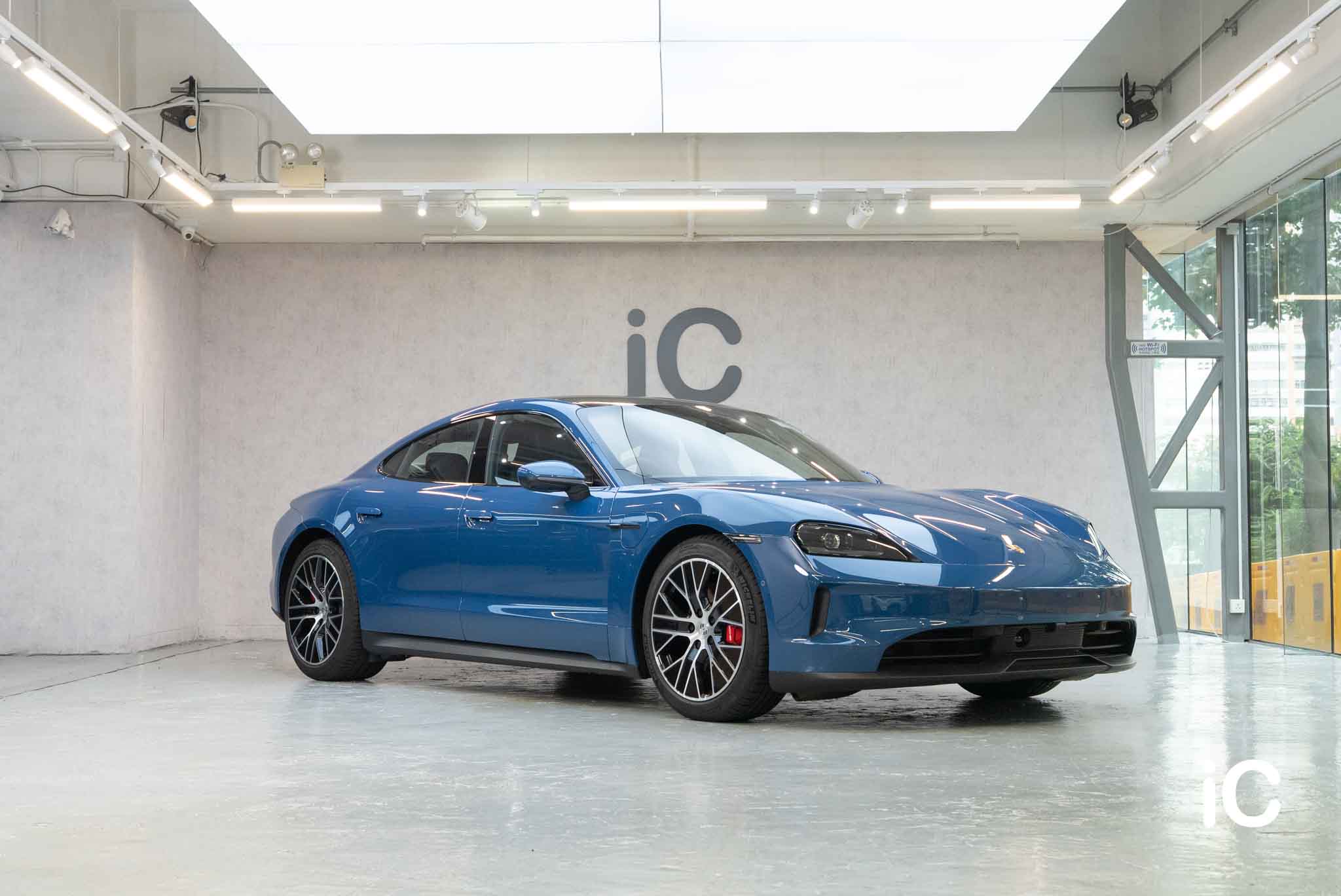 Porsche Taycan 4S 透明 PPF 施工作品