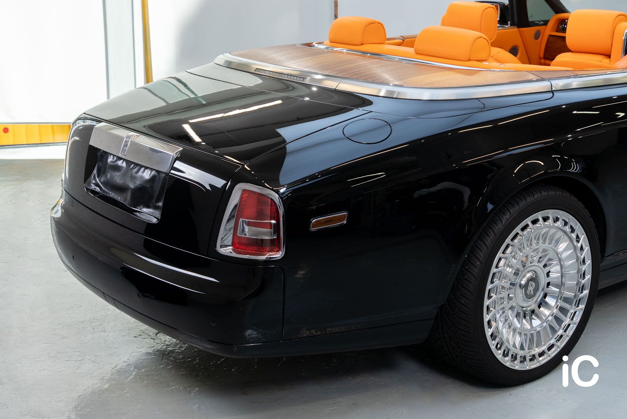Rolls-Royce Phantom Drophead Coupé 鍍膜 施工作品