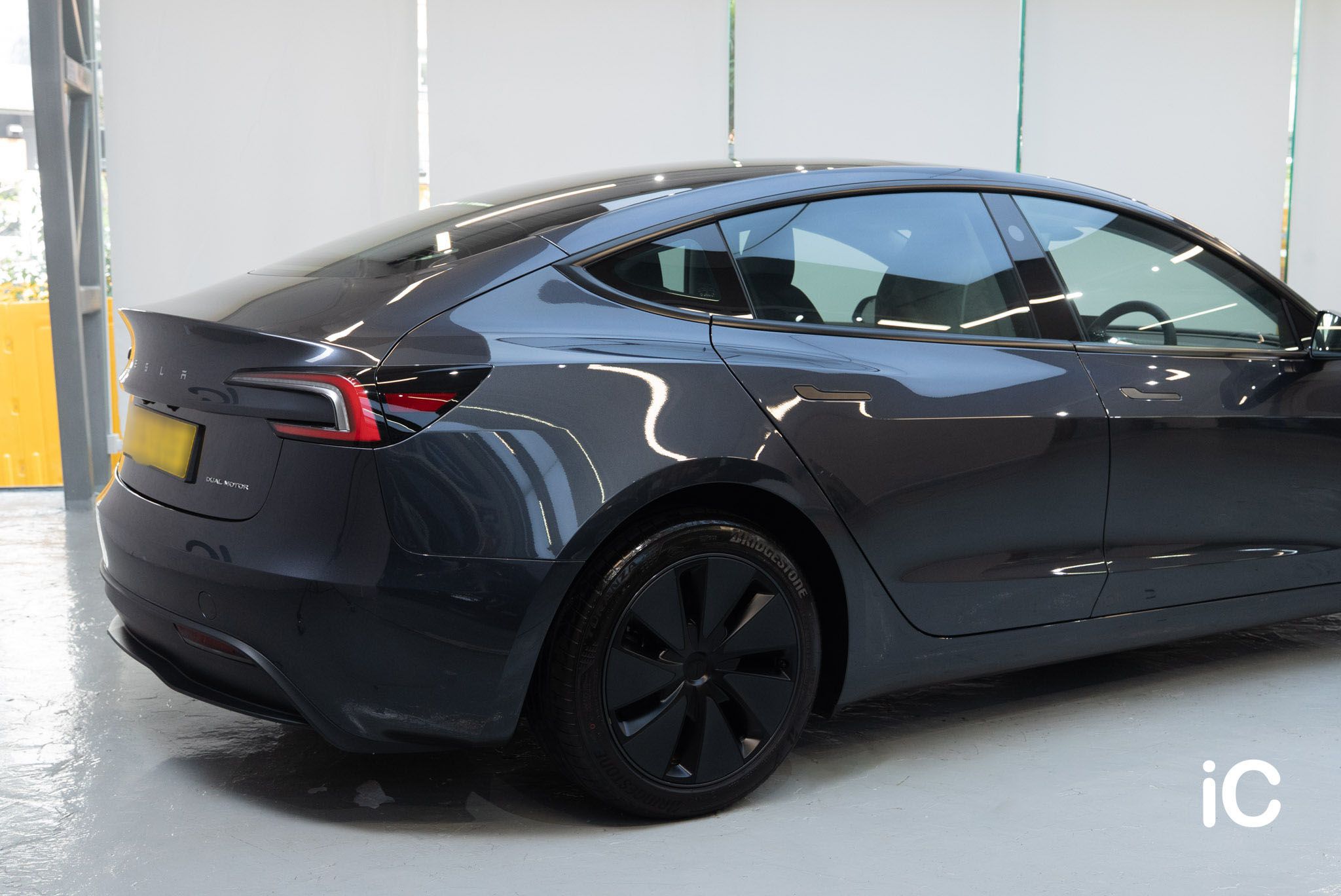 Tesla Model 3 鍍膜 施工作品
