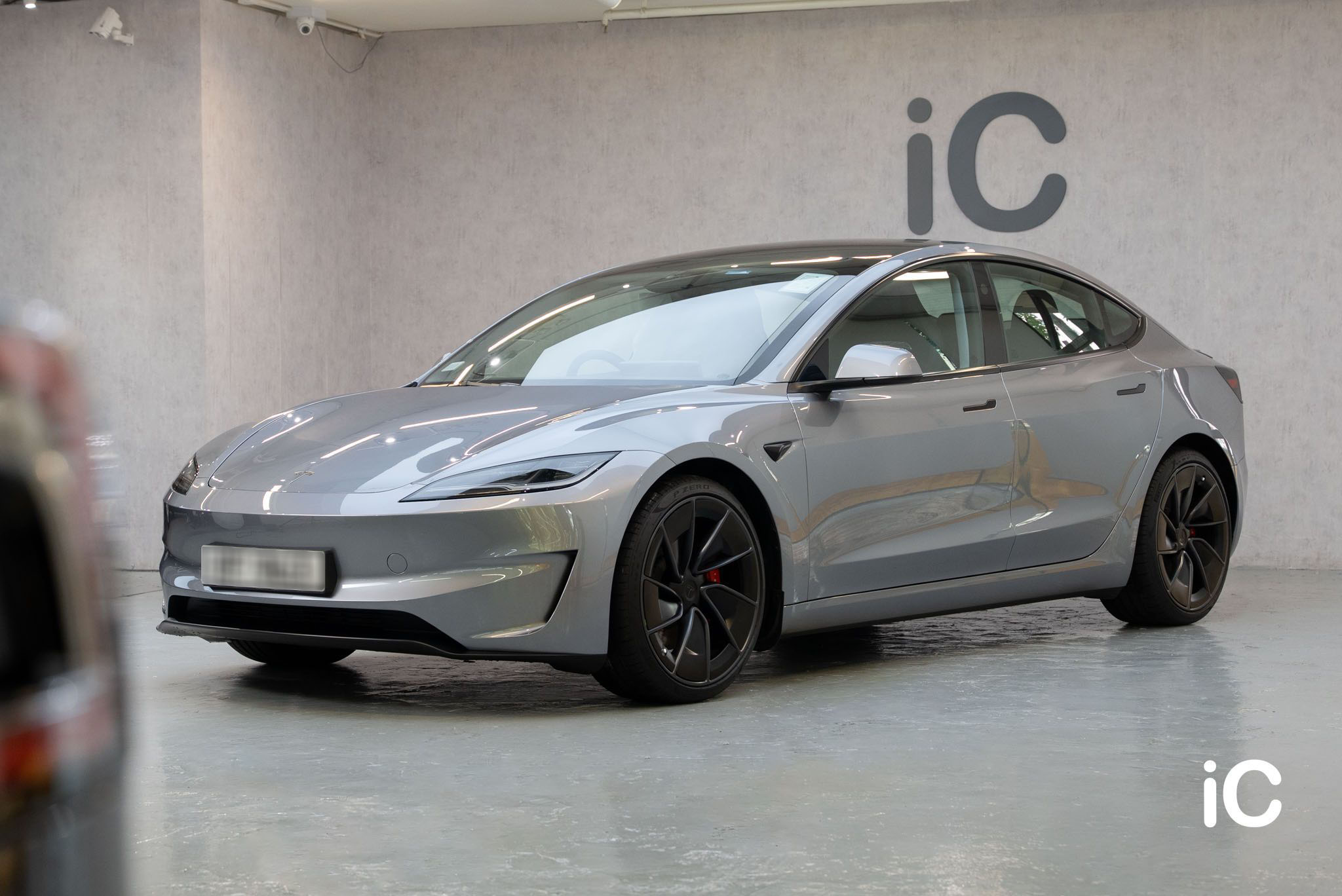 Tesla Model 3 鍍膜 施工作品