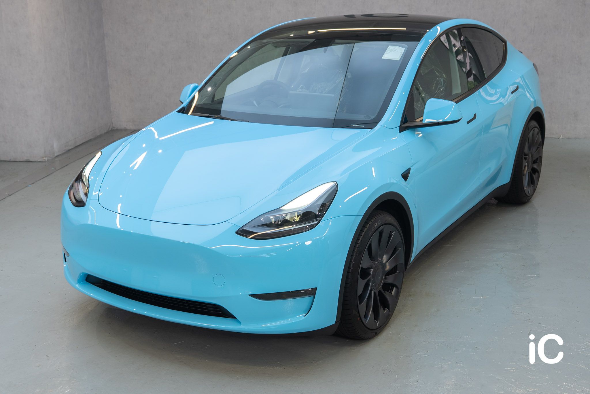Tesla Model Y 轉色 PPF 施工作品