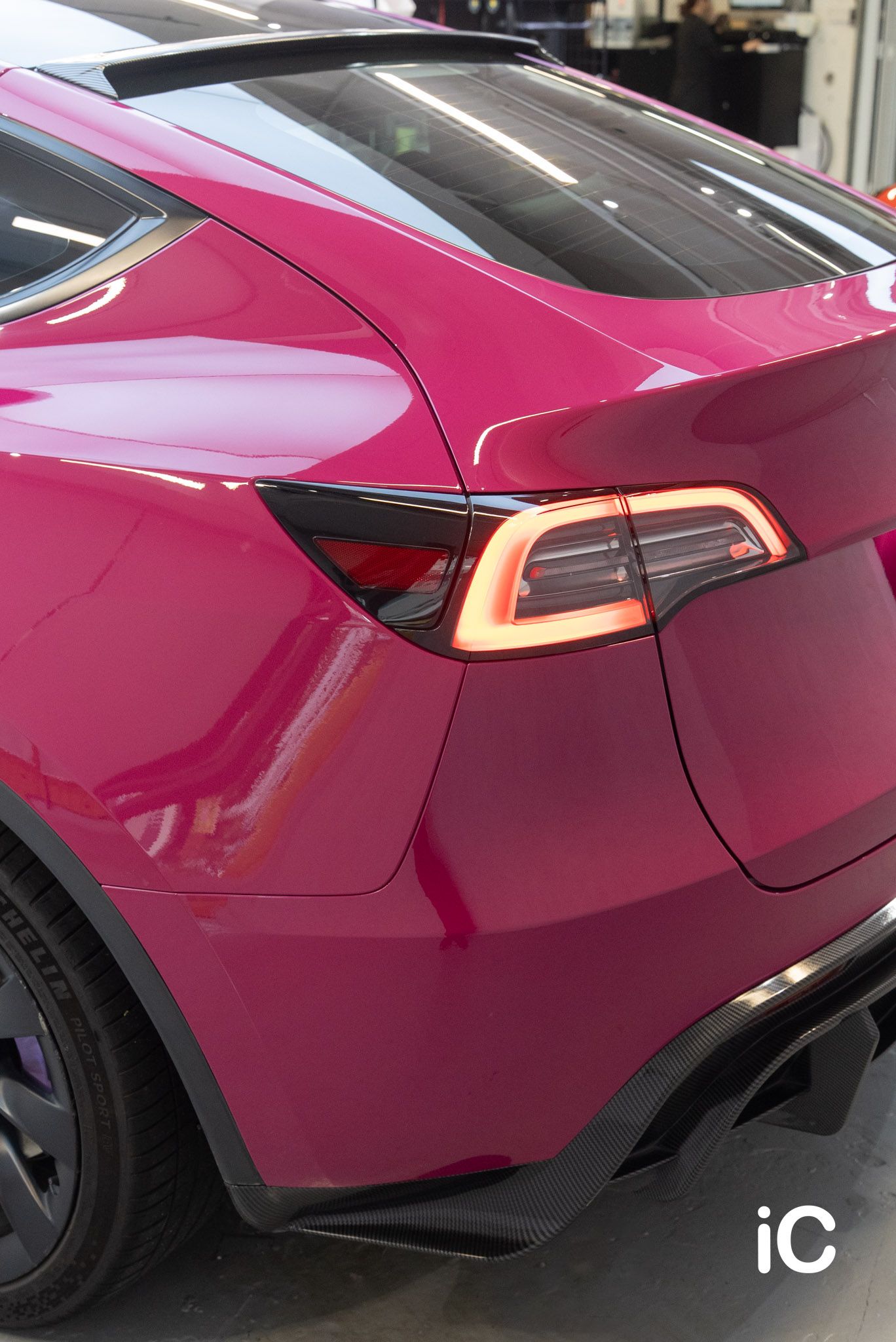 Tesla Model Y 轉色 PPF 施工作品