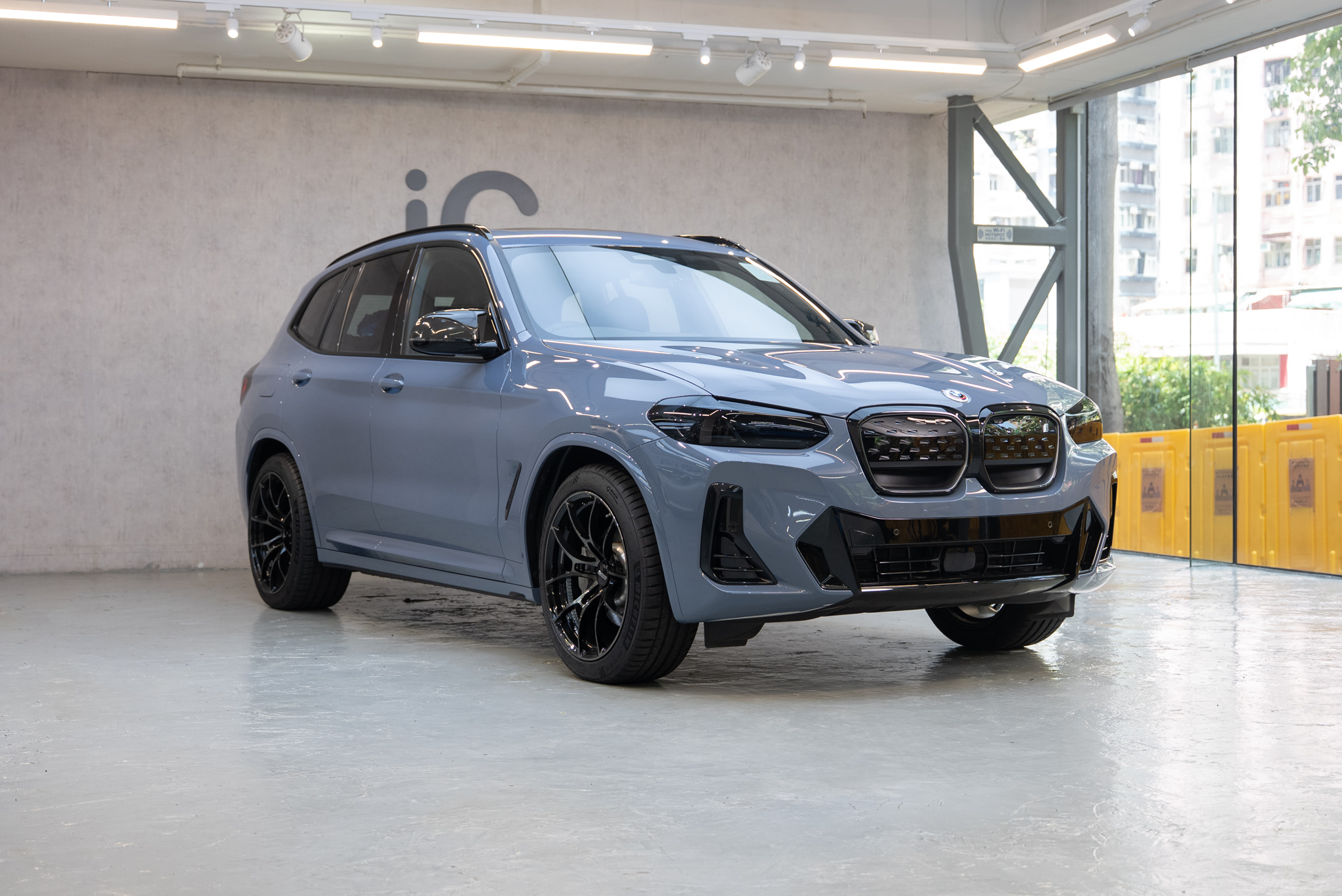 BMW iX3 (M Sport Edition) 轉色 PPF 施工作品