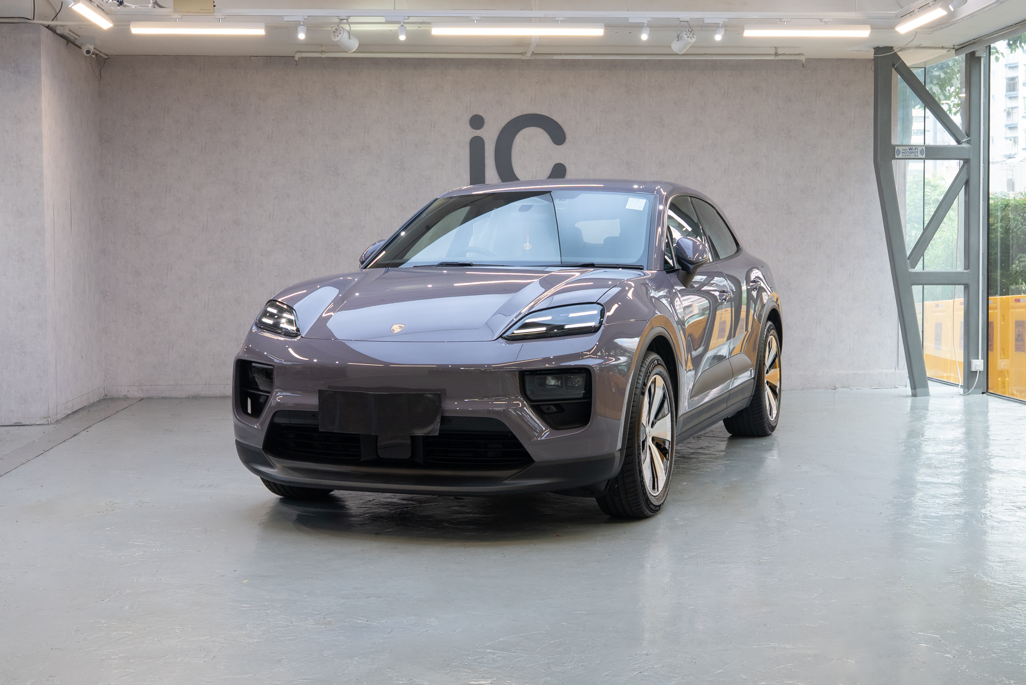Porsche Macan EV 透明 PPF 施工作品