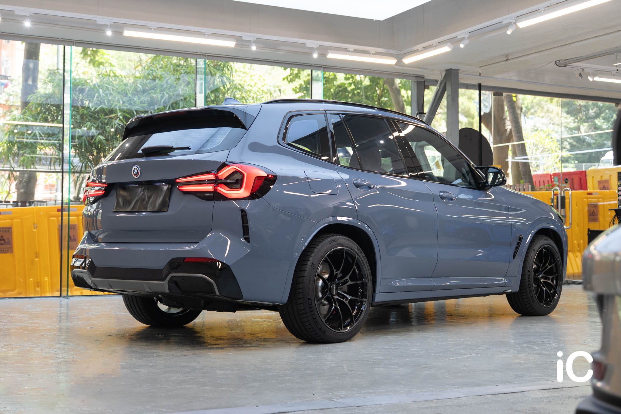 BMW iX3 (M Sport Edition) 轉色 PPF 施工作品