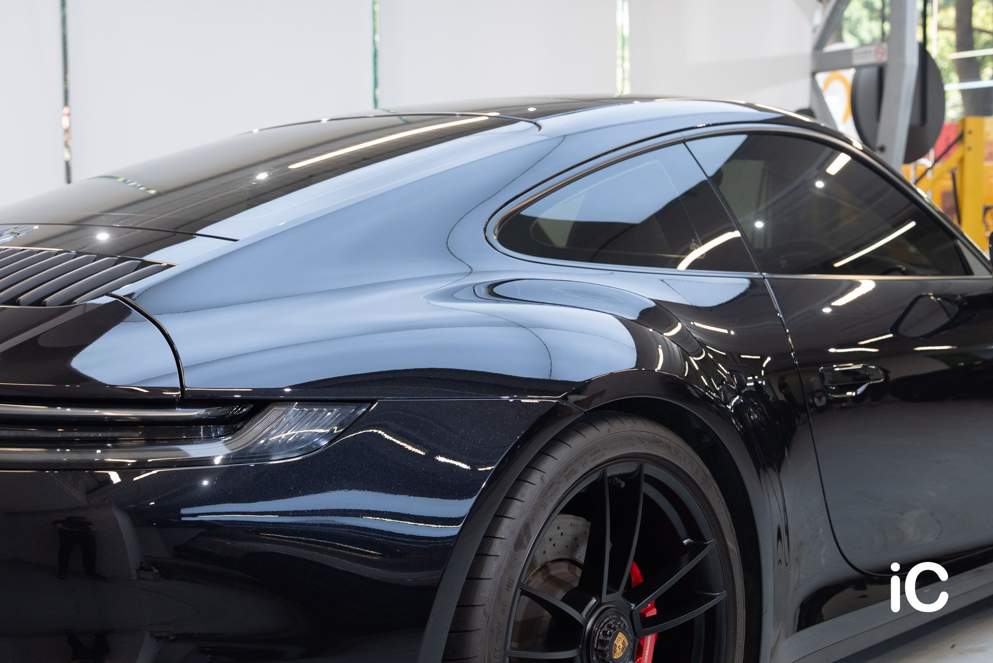 Porsche 911 Carrera GTS 透明 PPF 施工作品