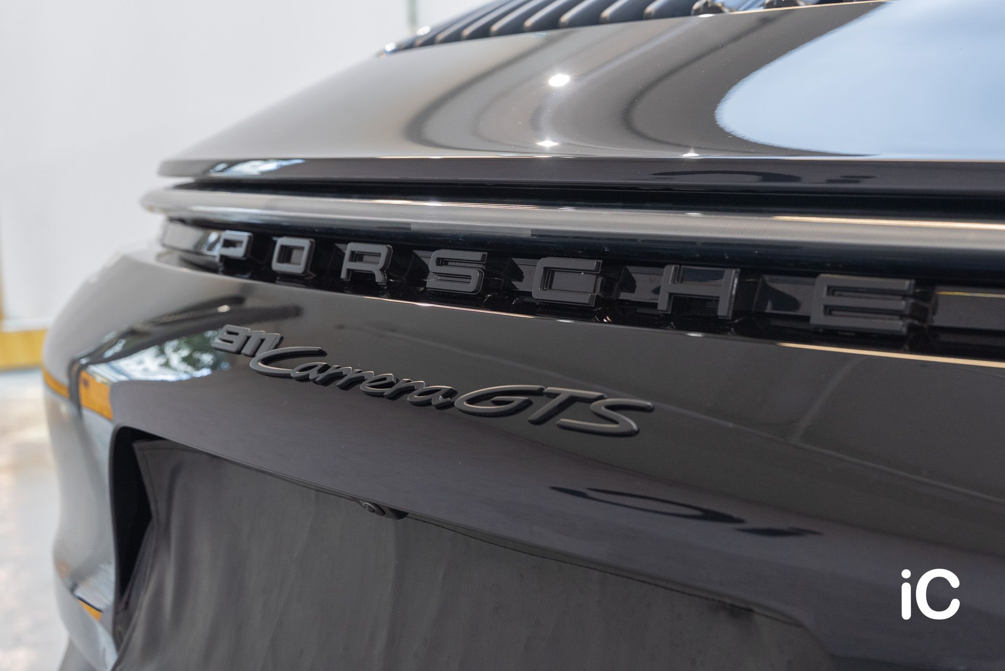 Porsche 911 Carrera GTS 透明 PPF 施工作品